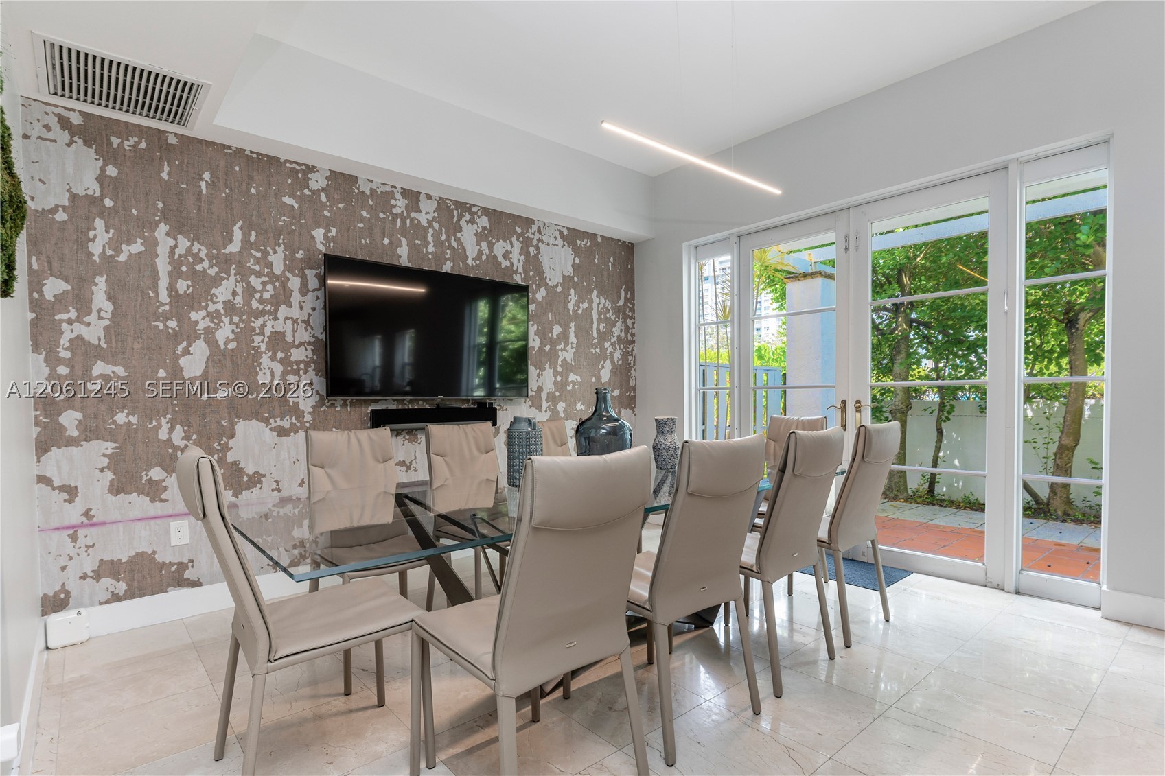18460 NE 30th Ave #18460, Aventura FL 33160