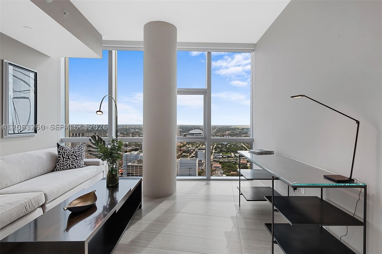 851 NE 1st Ave #PH4912, Miami FL 33132
