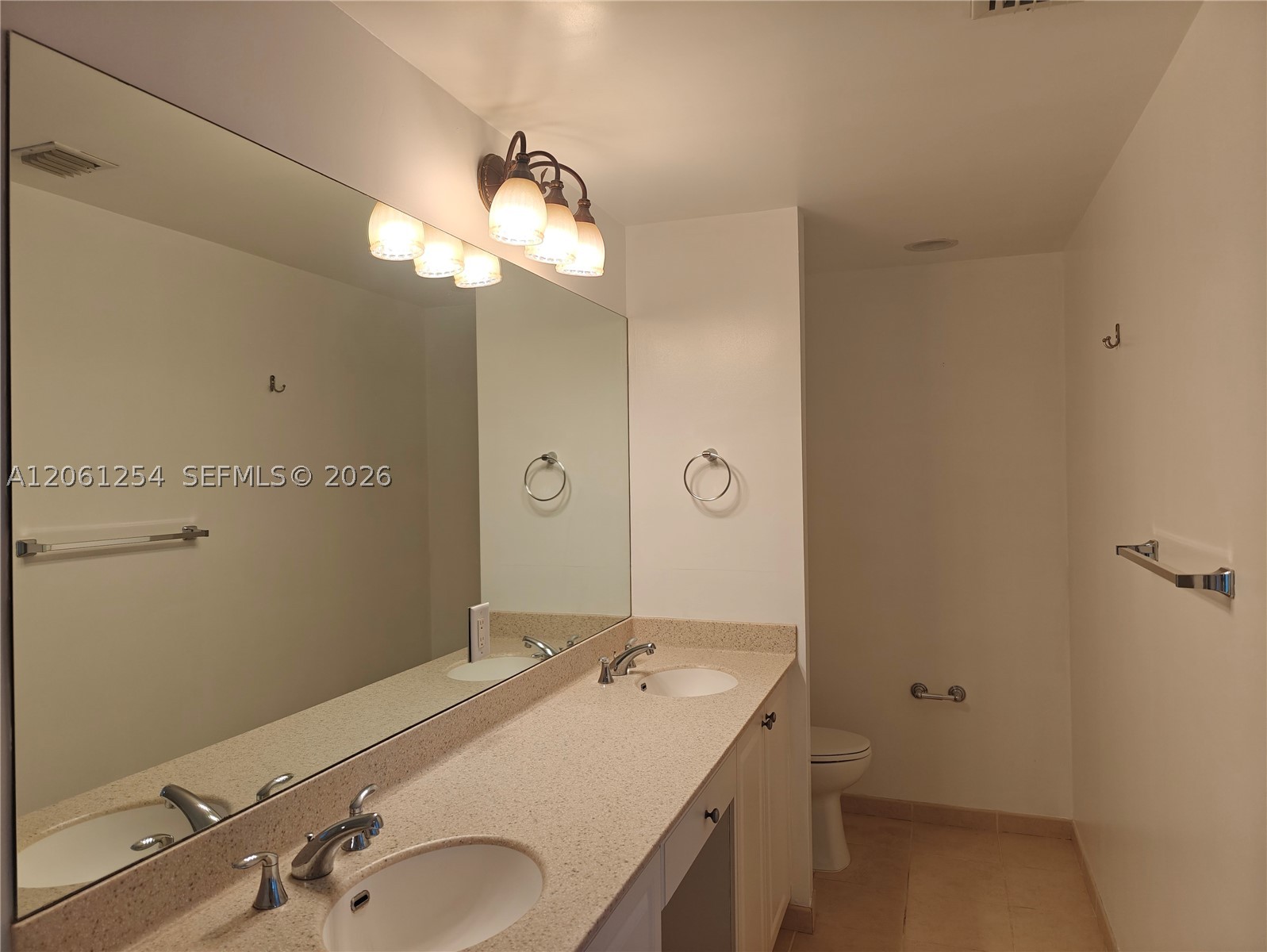 3340 NE 190th St #1304, Aventura FL 33180