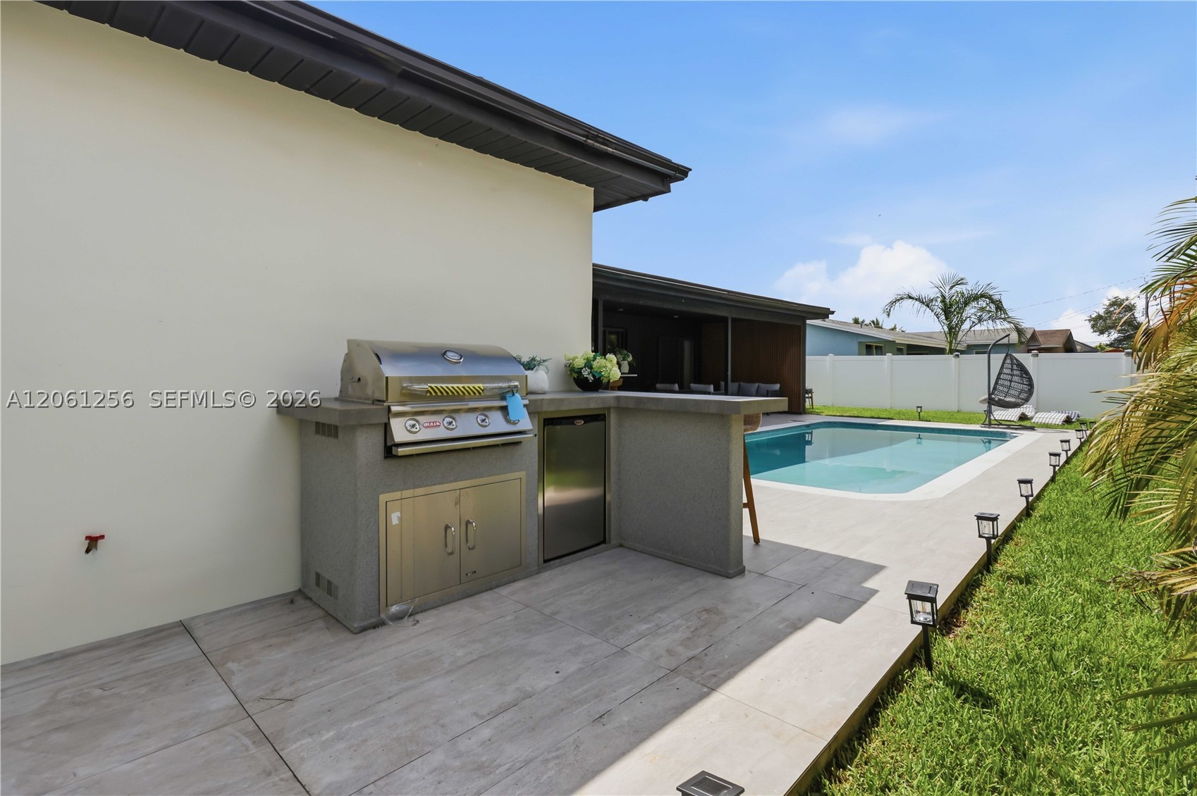 2411 NW 98th Ave, Sunrise FL 33322