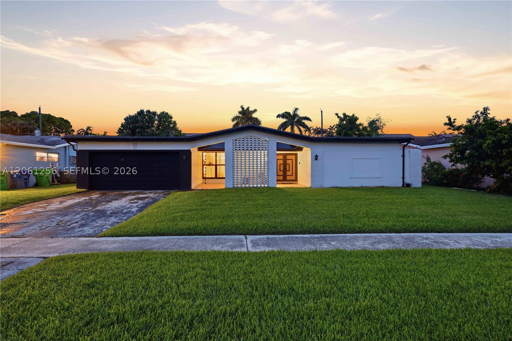 2411 NW 98th Ave, Sunrise FL 33322