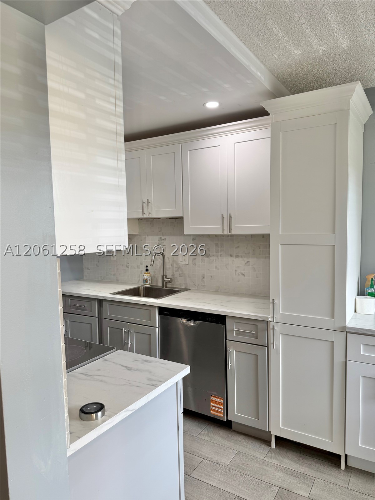 3001 NW 48th Ave #244, Lauderdale Lakes FL 33313