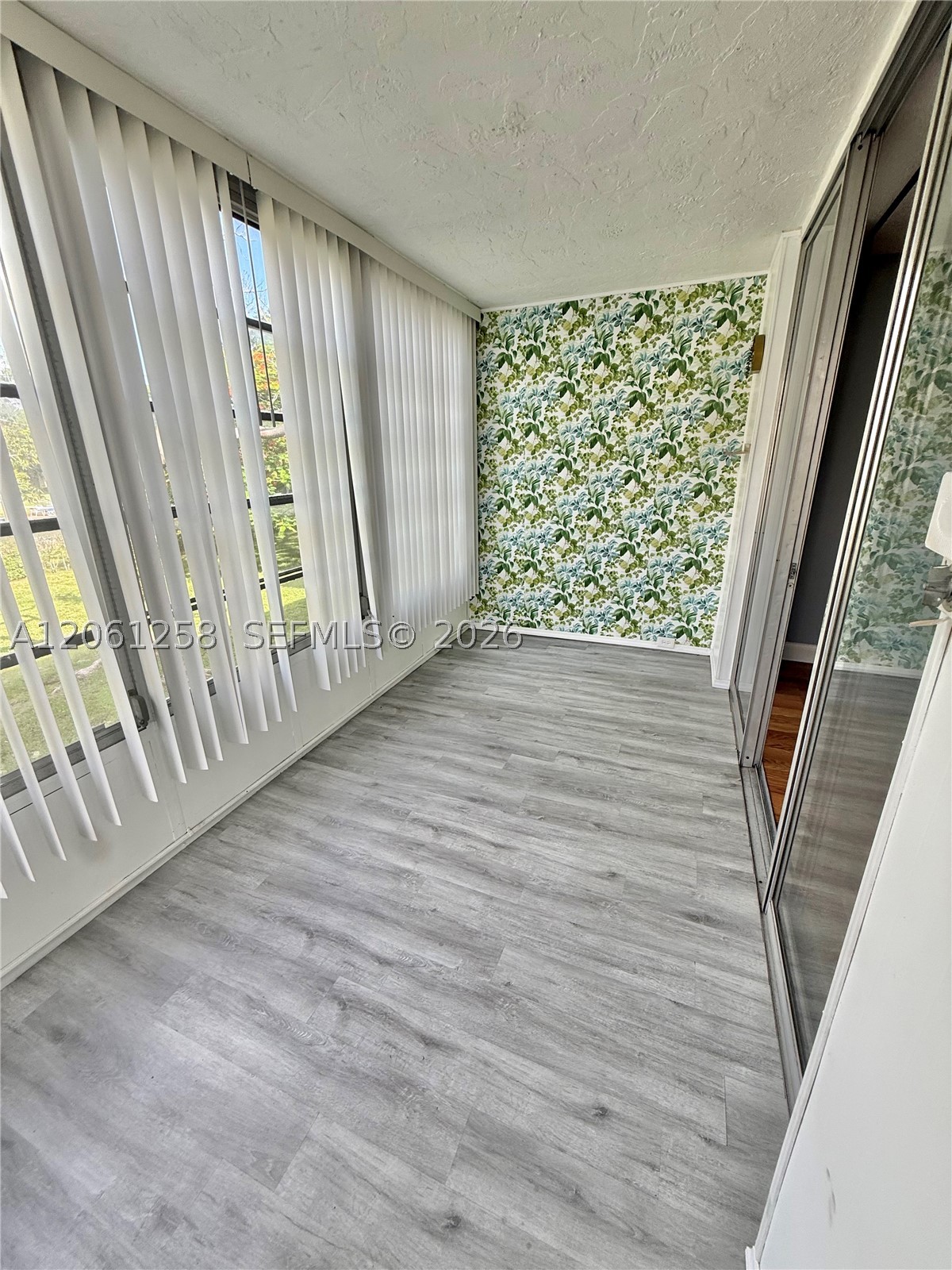 3001 NW 48th Ave #244, Lauderdale Lakes FL 33313