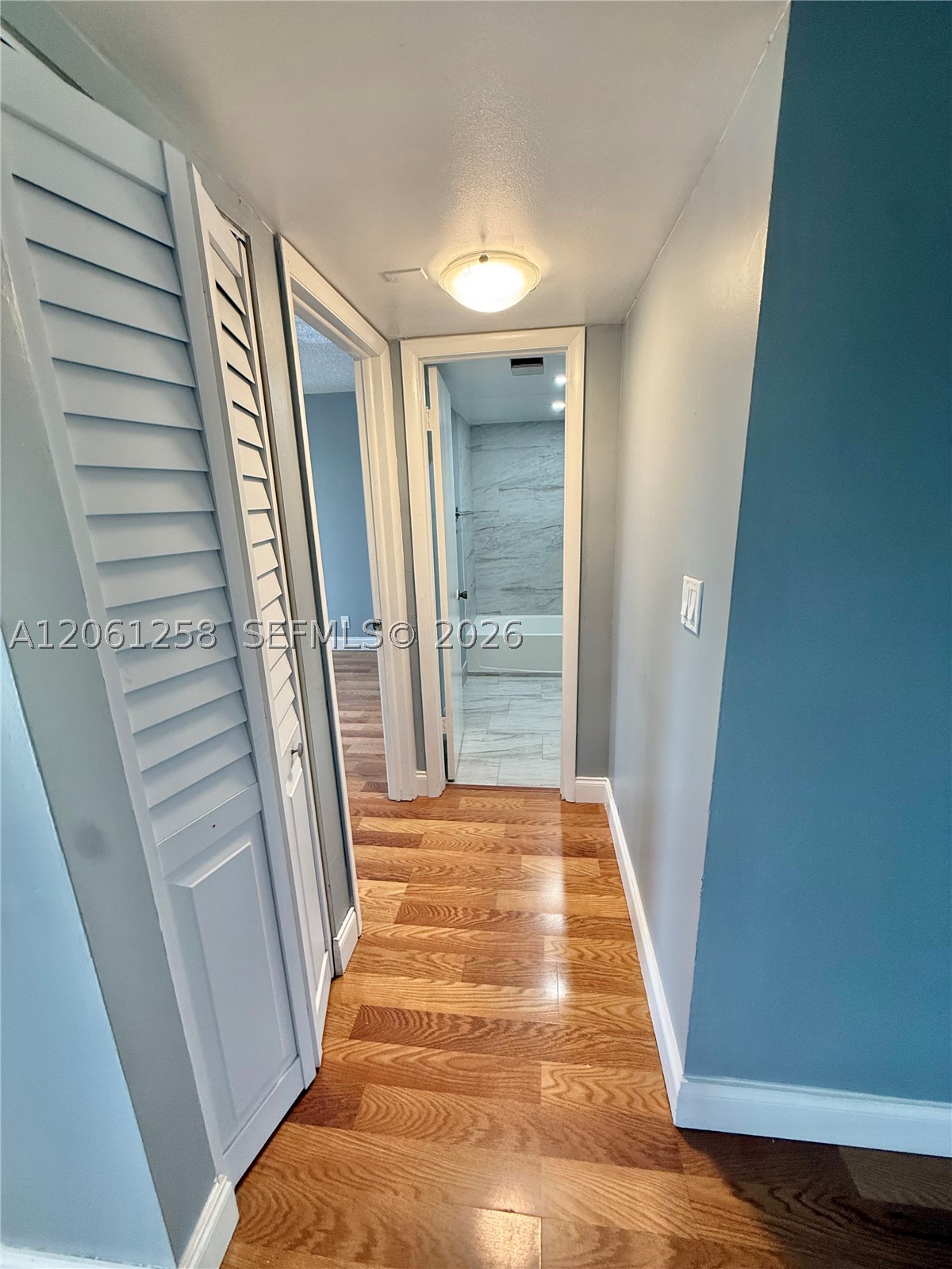 3001 NW 48th Ave #244, Lauderdale Lakes FL 33313