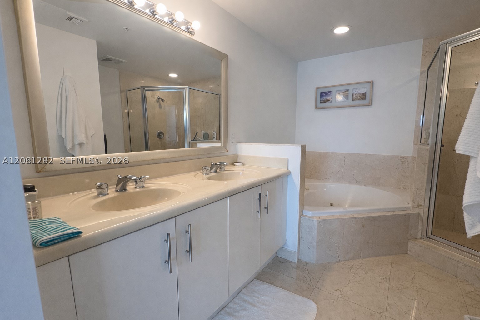 7900 Harbor Island Dr #706, North Bay Village FL 33141
