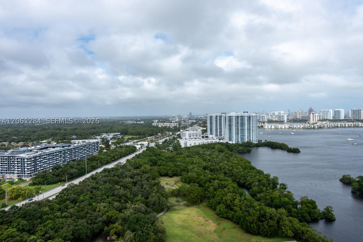 16385 Biscayne Blvd #2904, North Miami Beach FL 33160