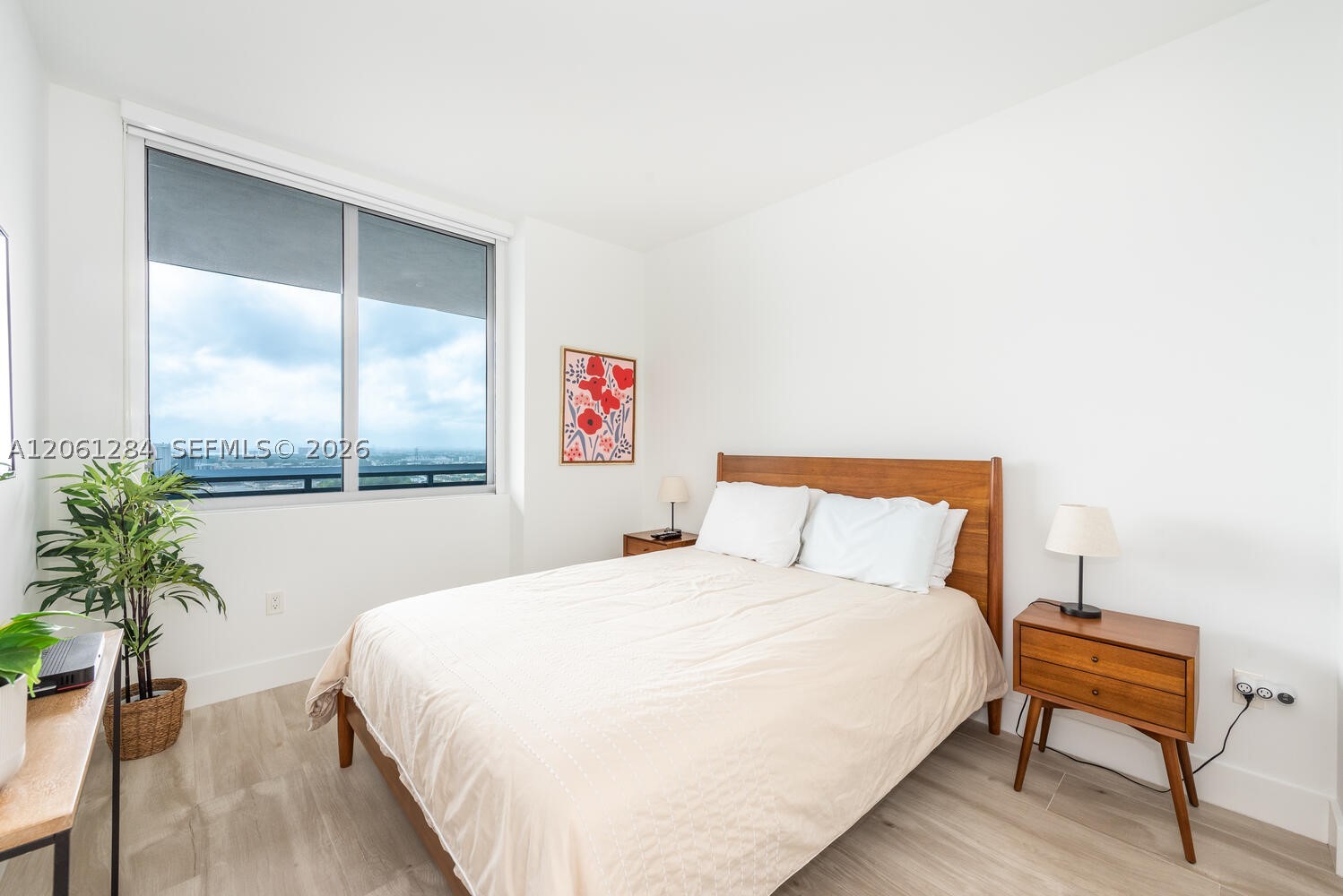 16385 Biscayne Blvd #2904, North Miami Beach FL 33160