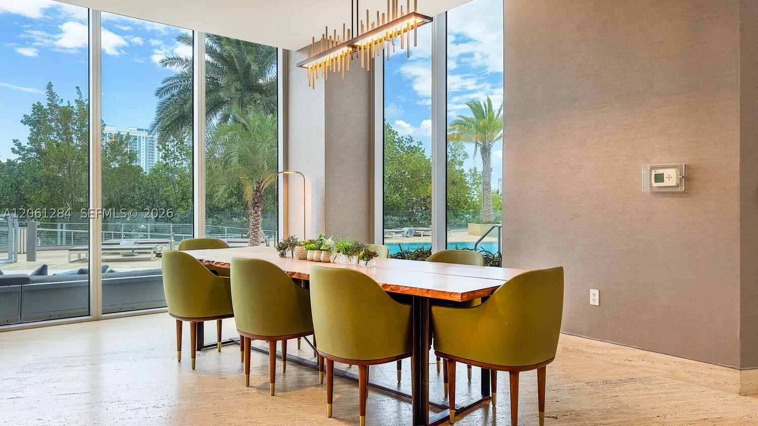 16385 Biscayne Blvd #2904, North Miami Beach FL 33160