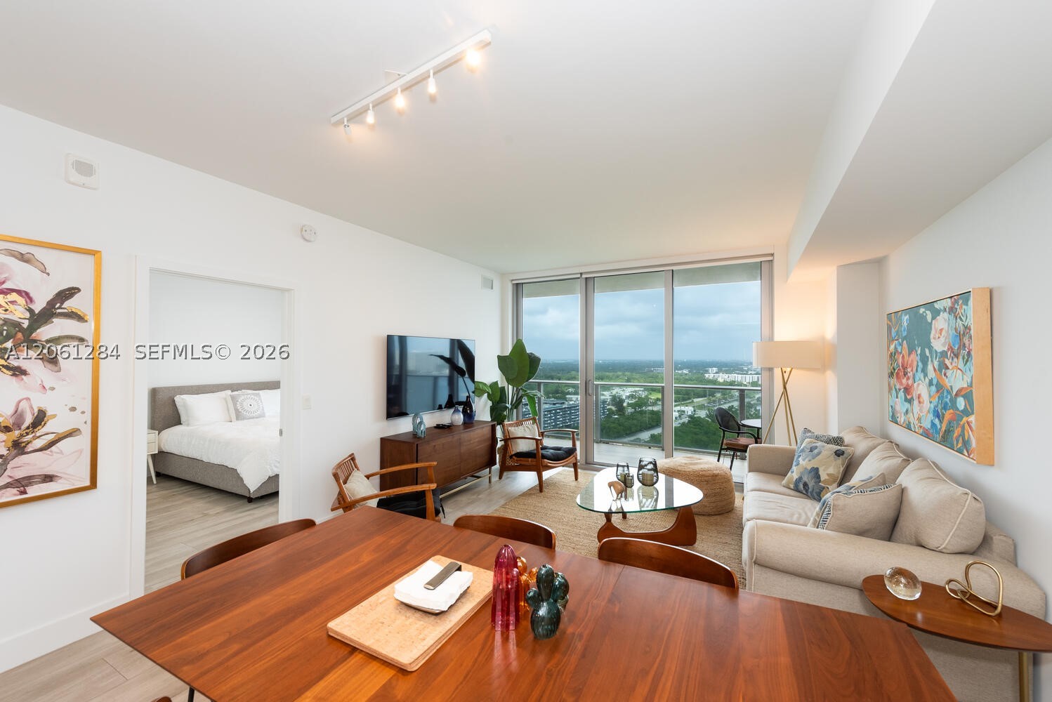 16385 Biscayne Blvd #2904, North Miami Beach FL 33160