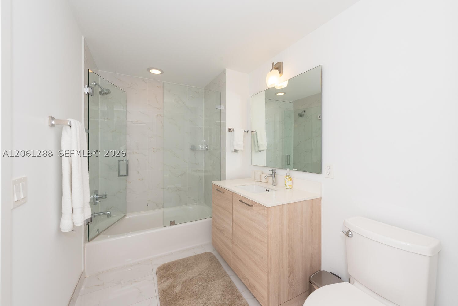 16385 Biscayne Blvd #2904, North Miami Beach FL 33160