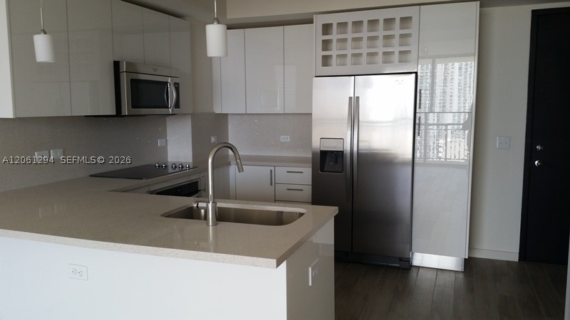 999 SW 1st Ave #2510, Miami FL 33130