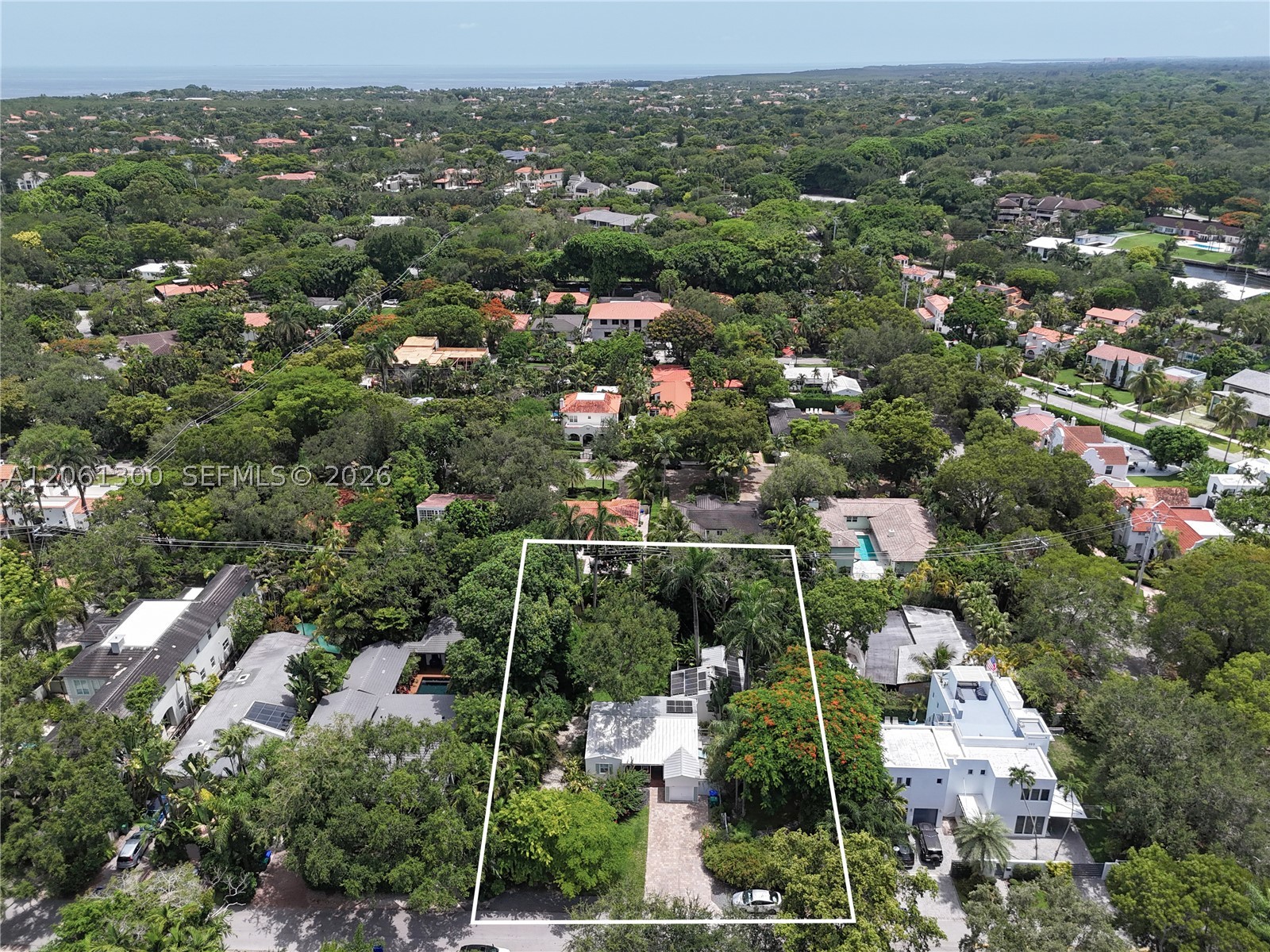 4152 Battersea Rd, Miami FL 33133