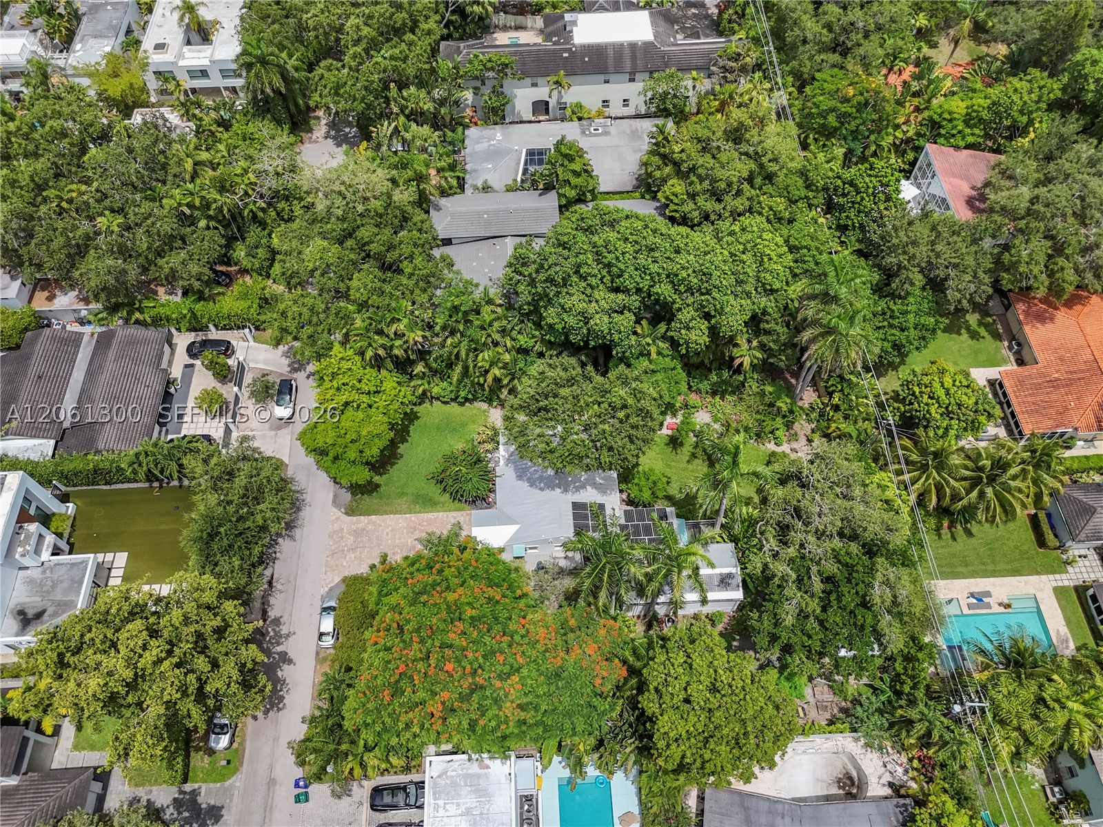 4152 Battersea Rd, Miami FL 33133
