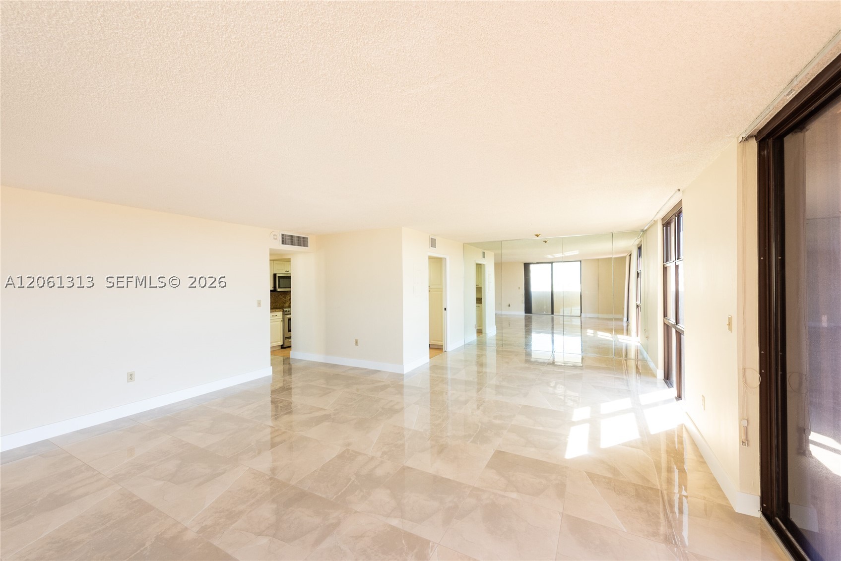 600 Biltmore Way #1014, Coral Gables FL 33134