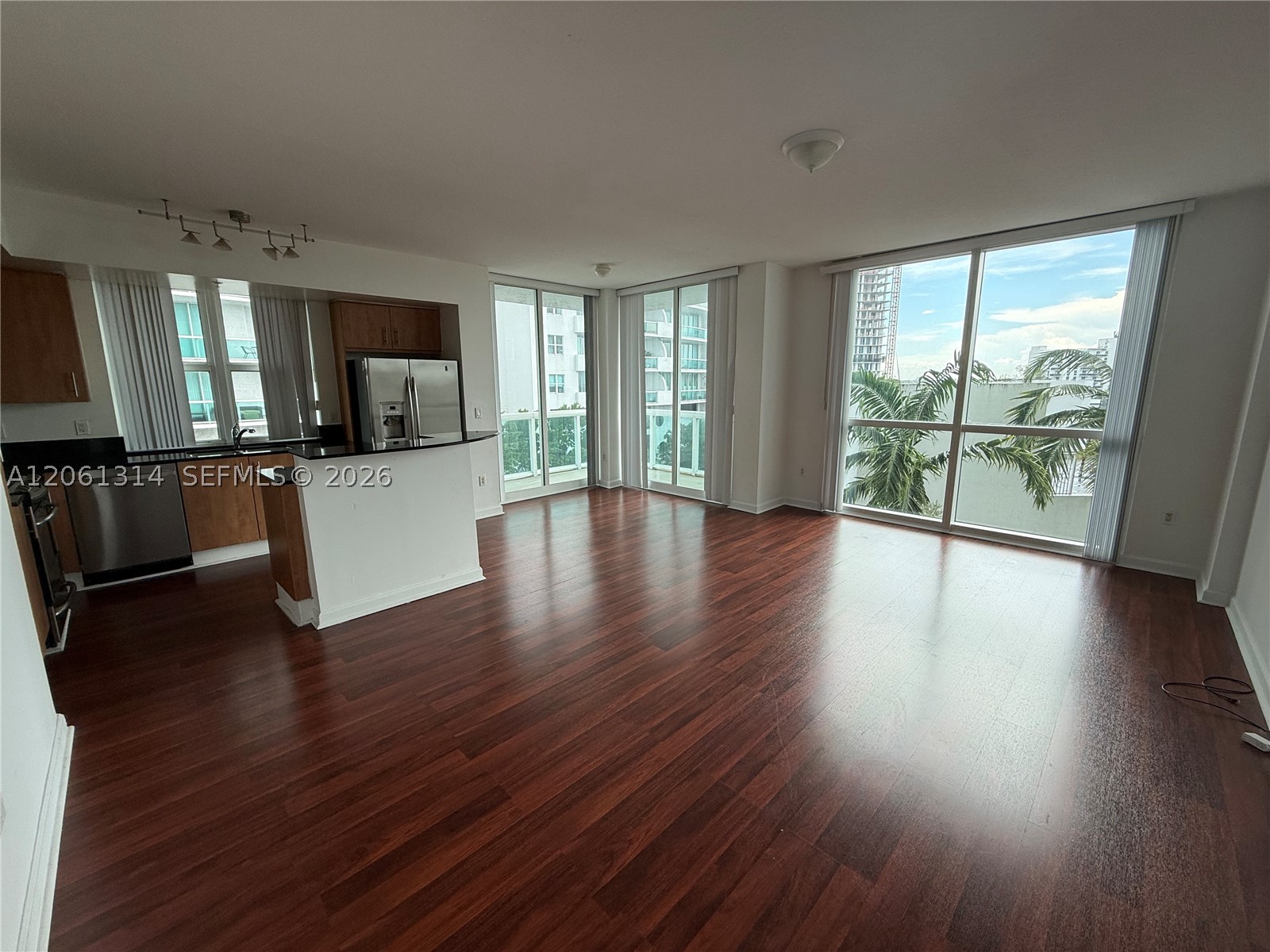 7910 Harbor Island #510, North Bay Village FL 33141