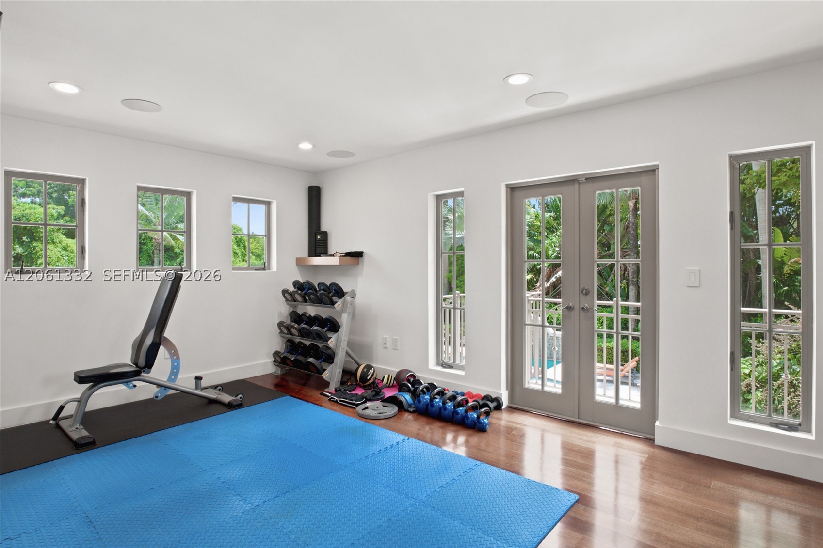 9501 Kerwood Ct, Coral Gables FL 33156