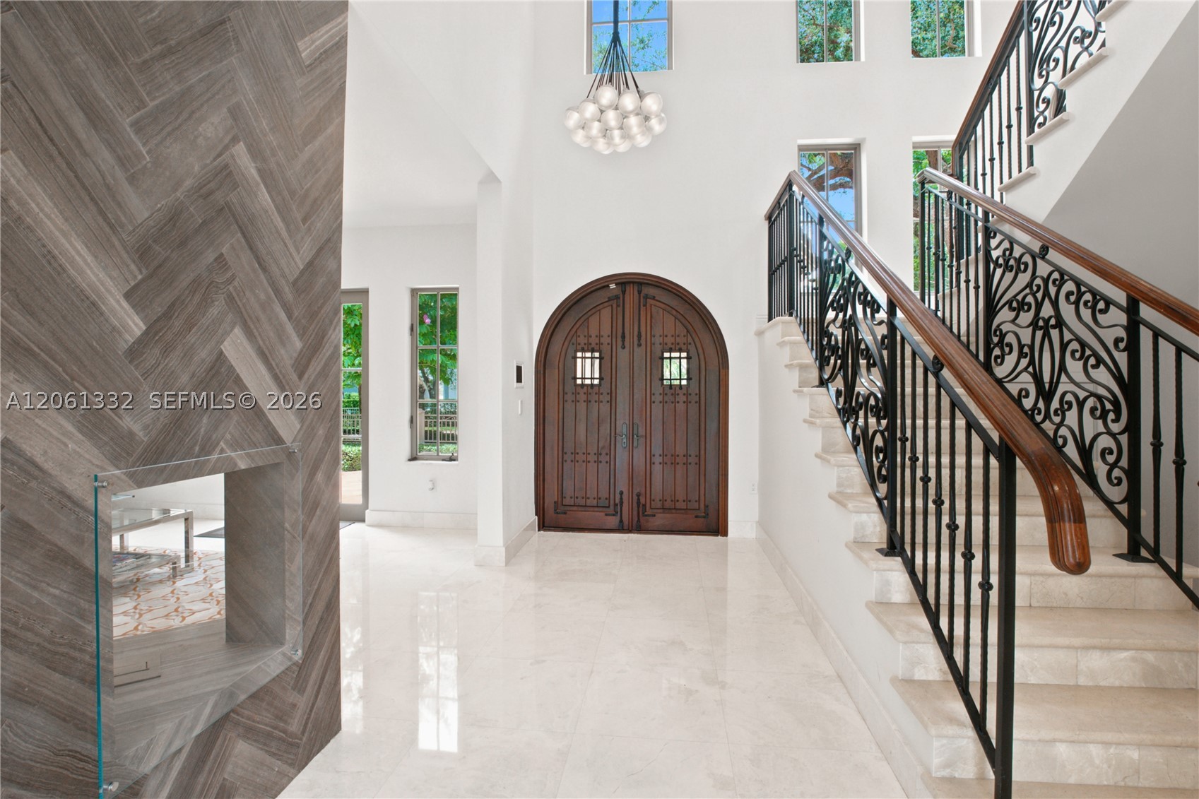 9501 Kerwood Ct, Coral Gables FL 33156