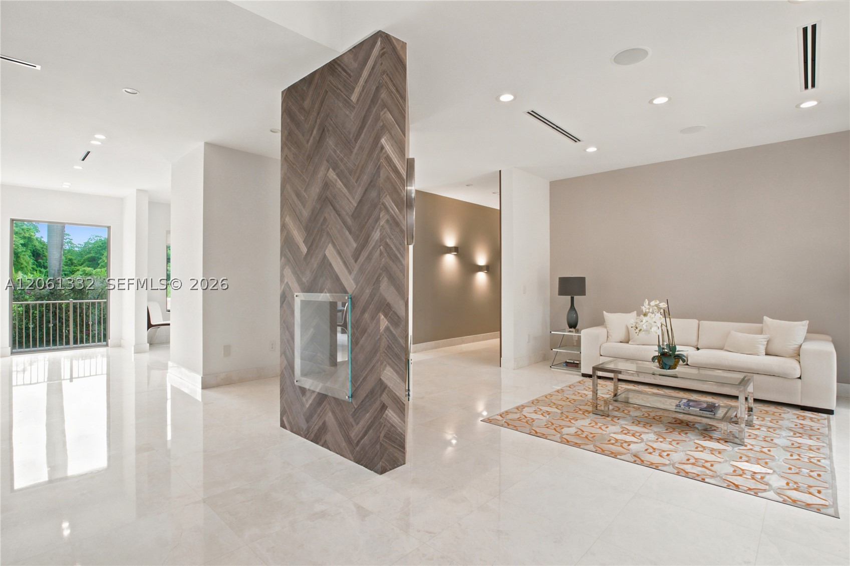 9501 Kerwood Ct, Coral Gables FL 33156