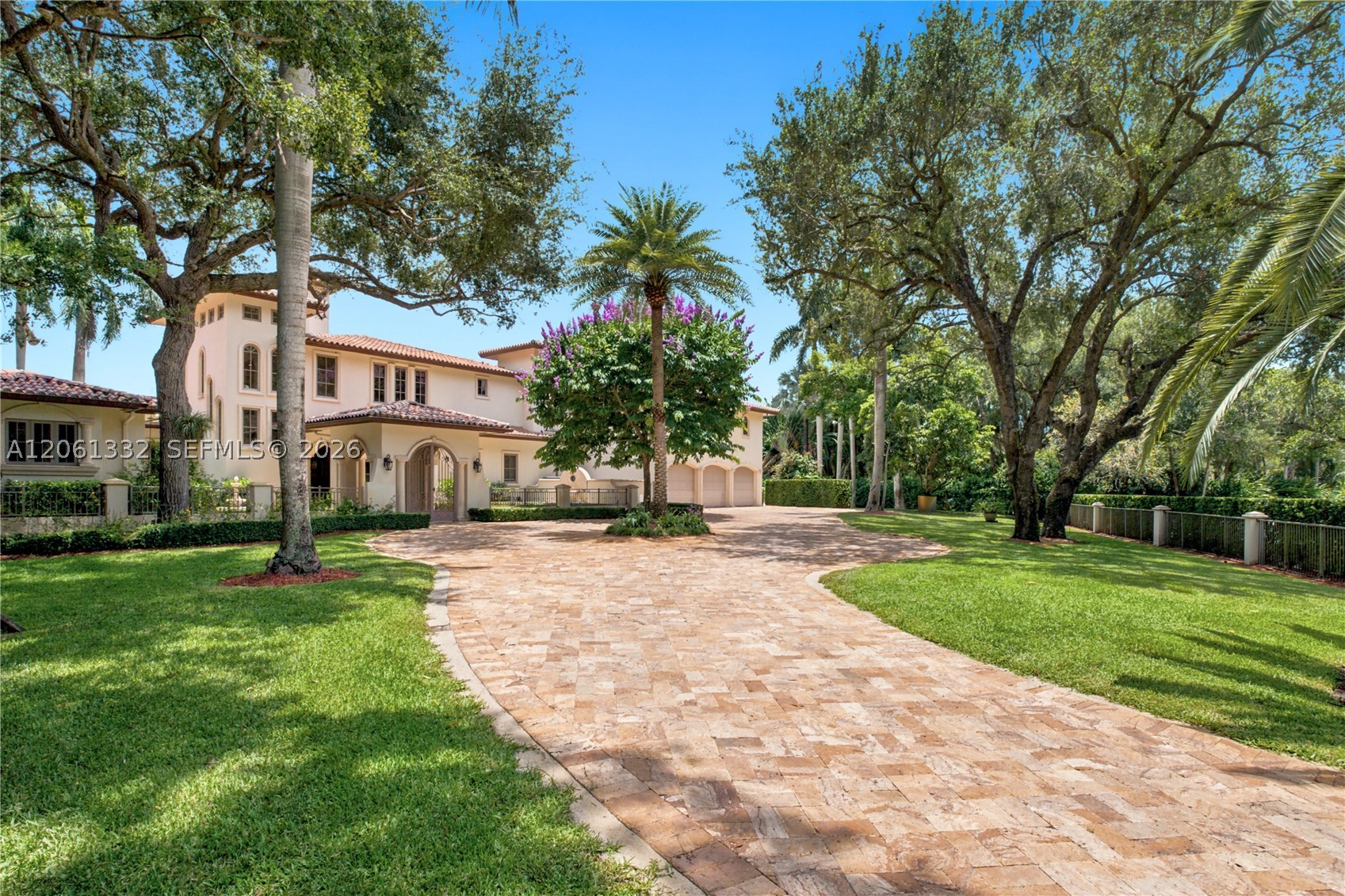 9501 Kerwood Ct, Coral Gables FL 33156