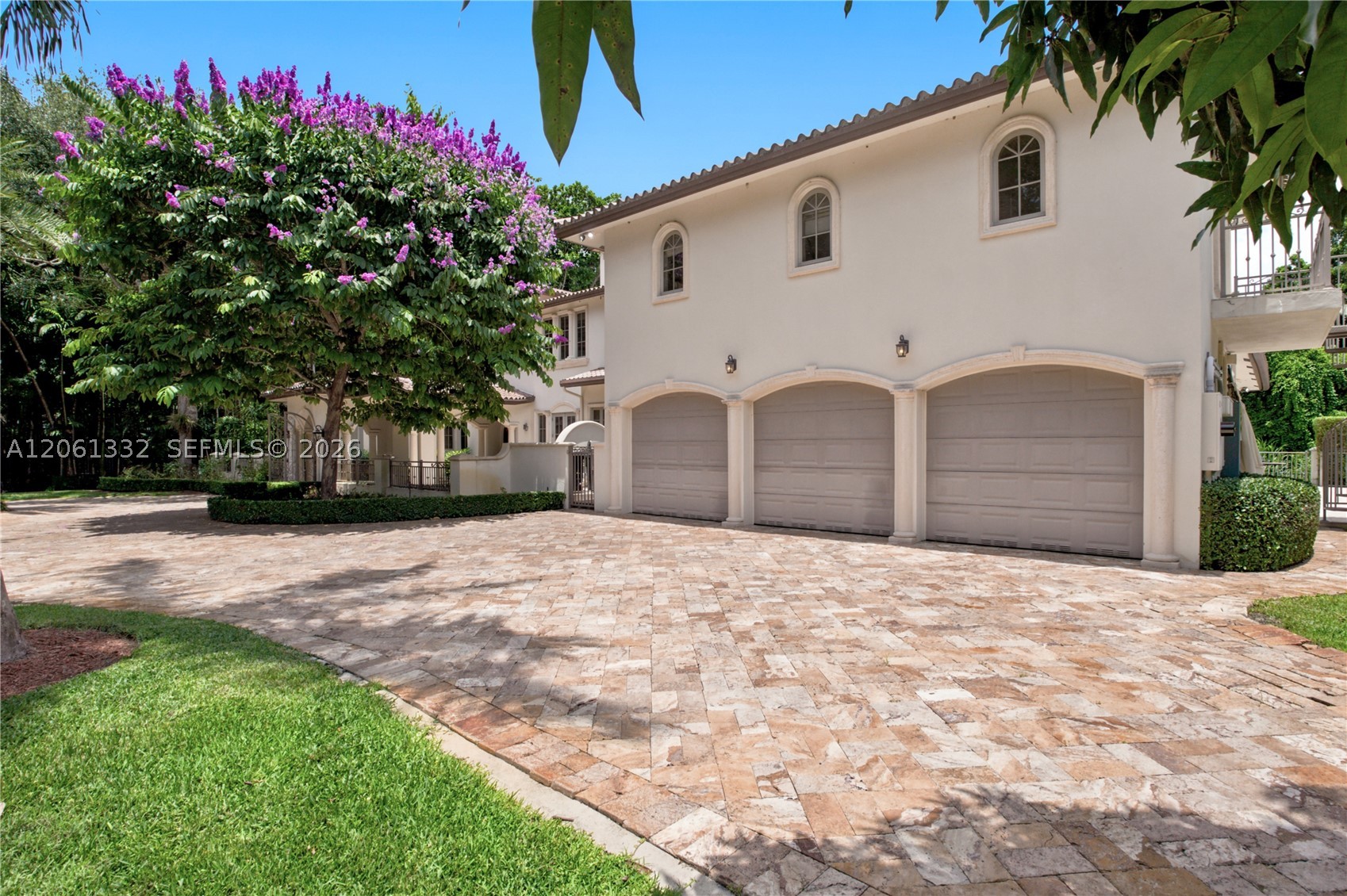 9501 Kerwood Ct, Coral Gables FL 33156