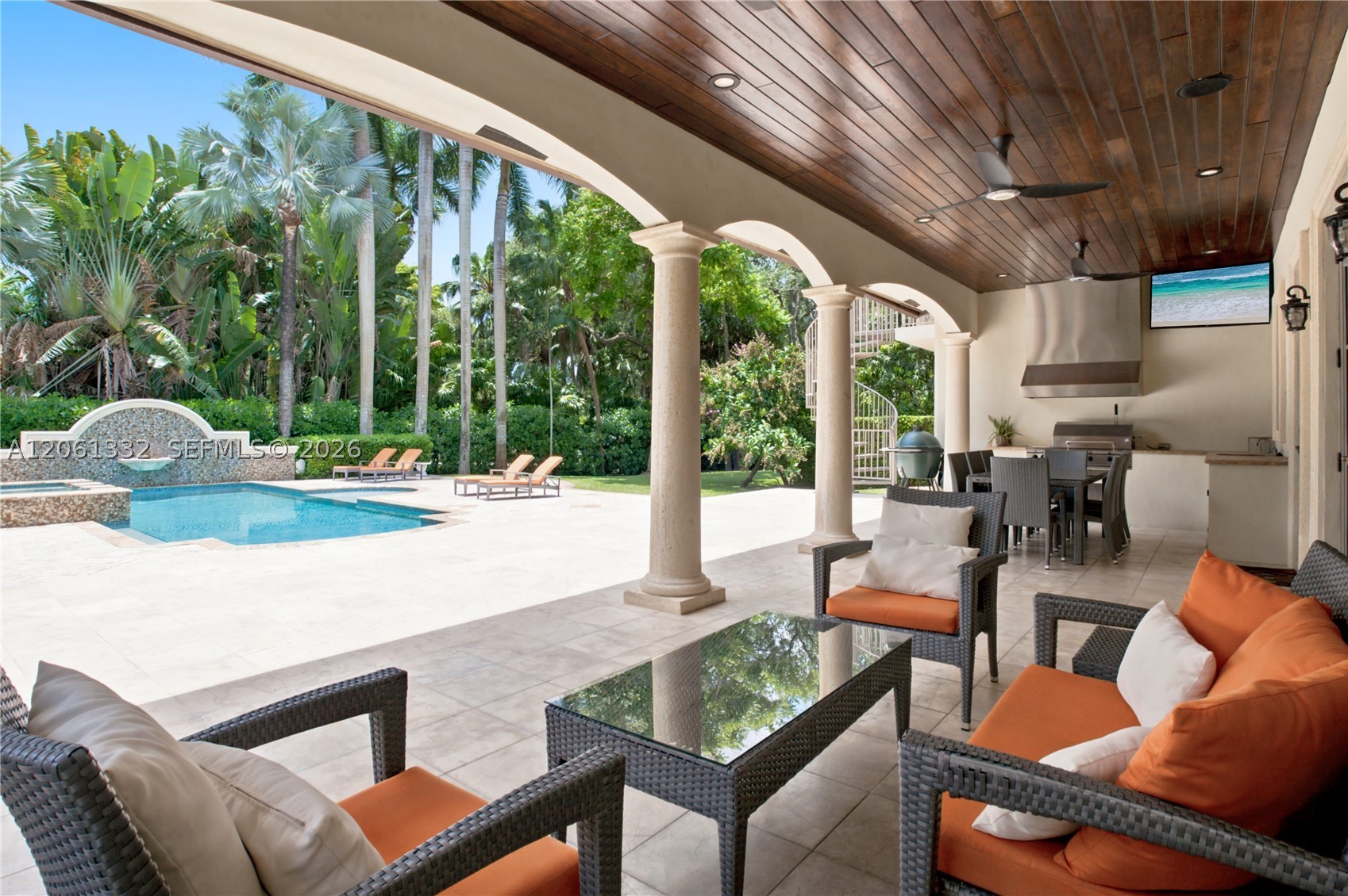 9501 Kerwood Ct, Coral Gables FL 33156