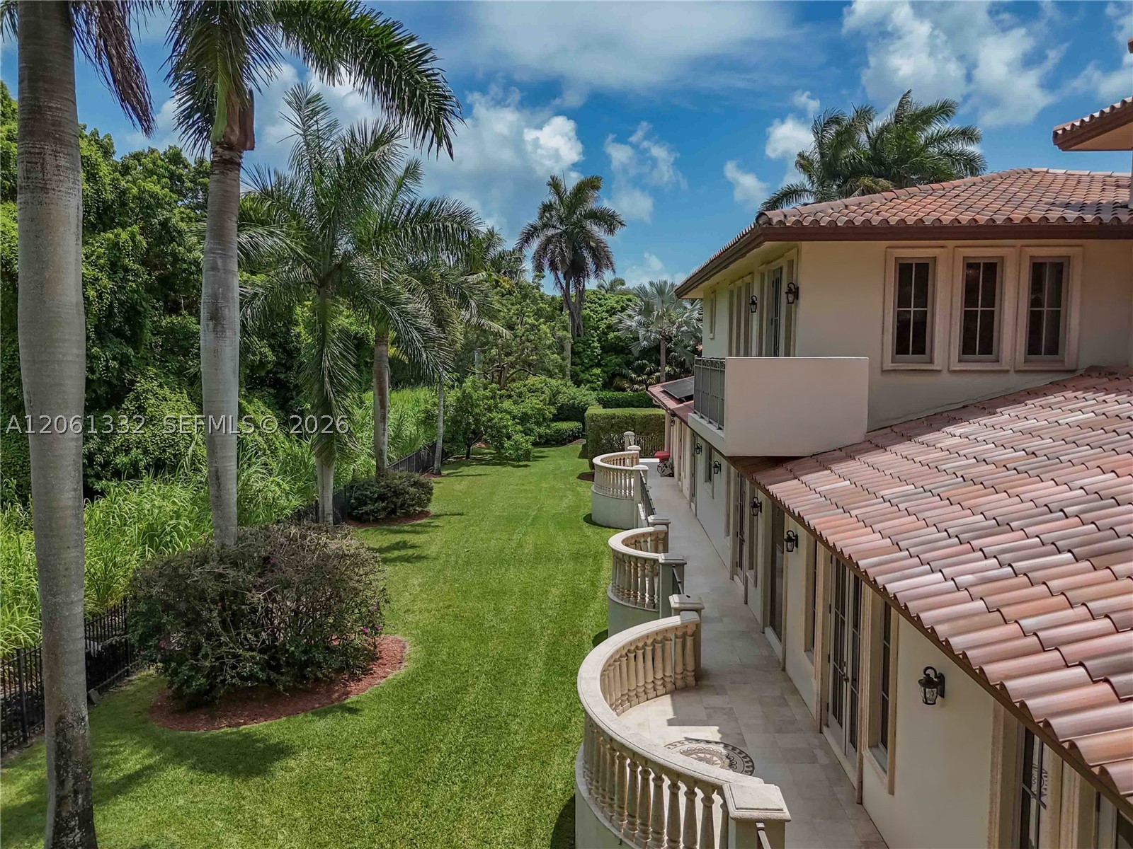 9501 Kerwood Ct, Coral Gables FL 33156