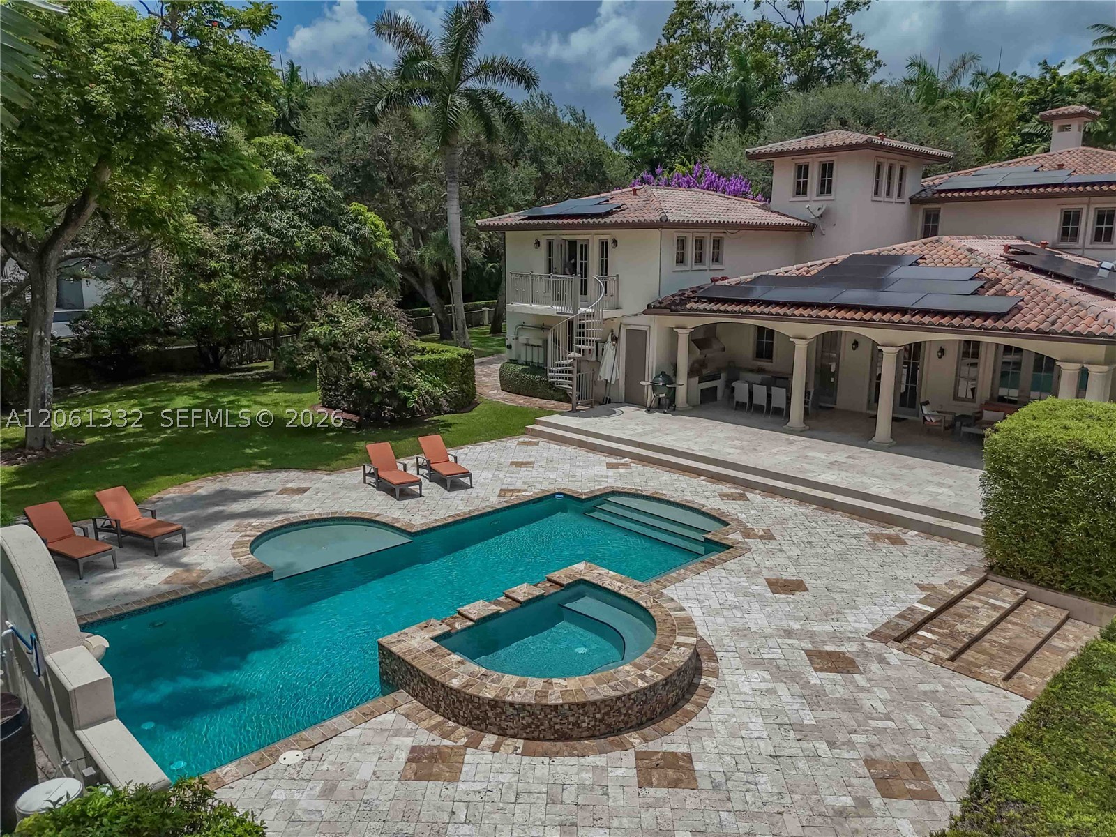 9501 Kerwood Ct, Coral Gables FL 33156