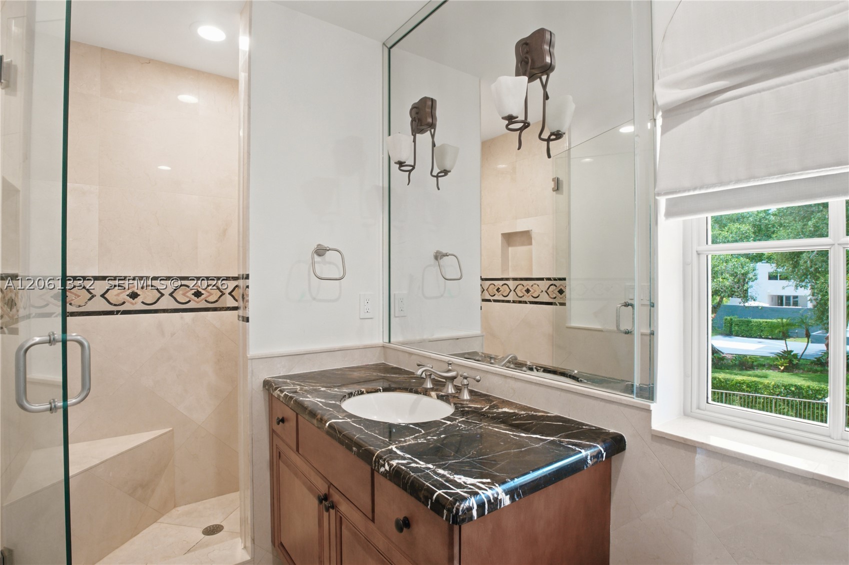 9501 Kerwood Ct, Coral Gables FL 33156