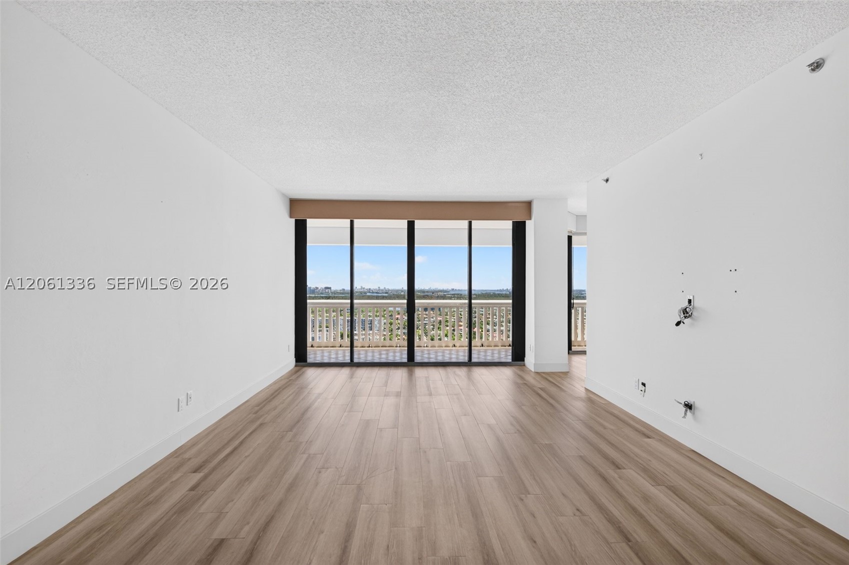 2000 Island Blvd #3008, Aventura FL 33160