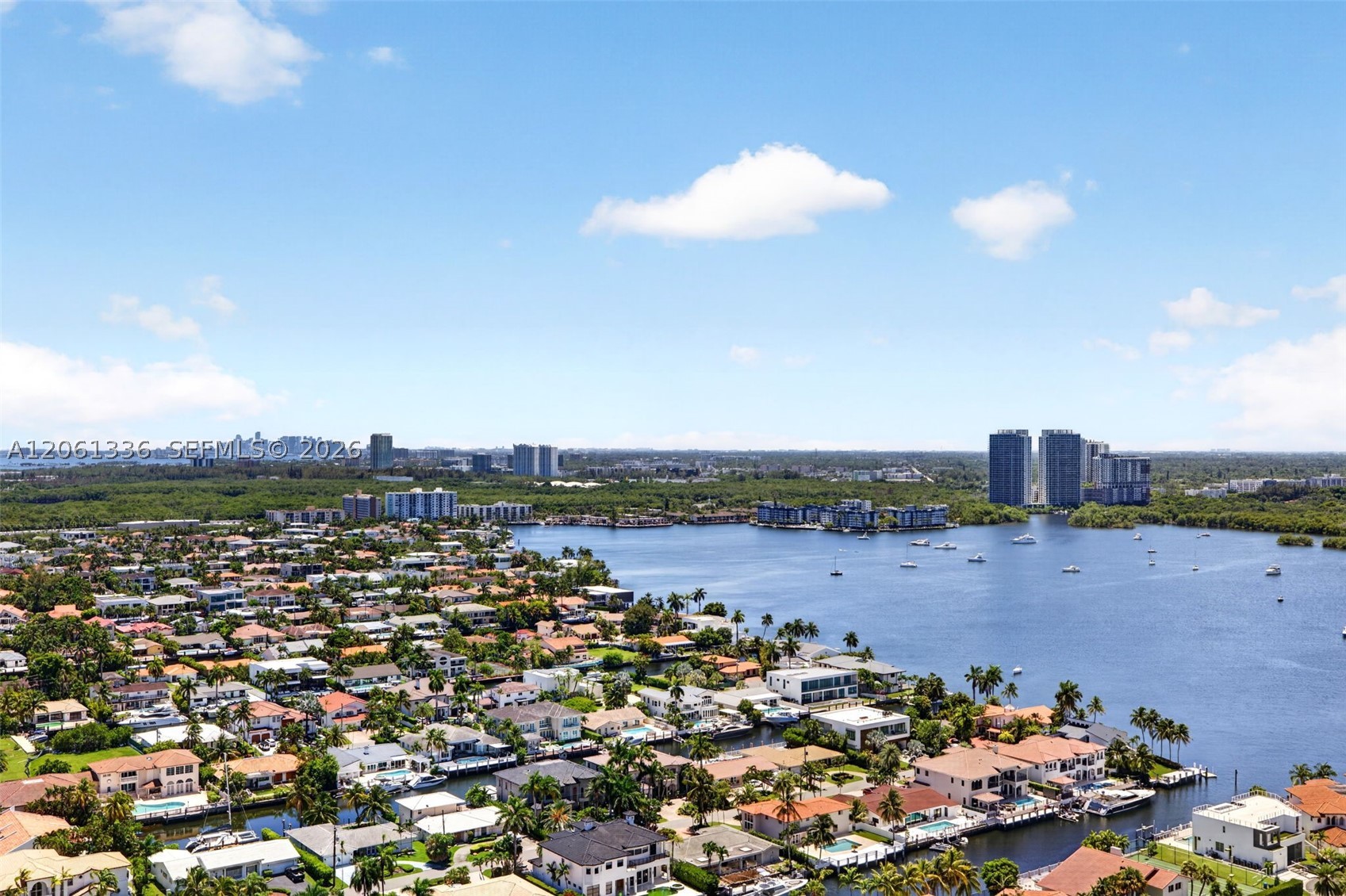 2000 Island Blvd #3008, Aventura FL 33160