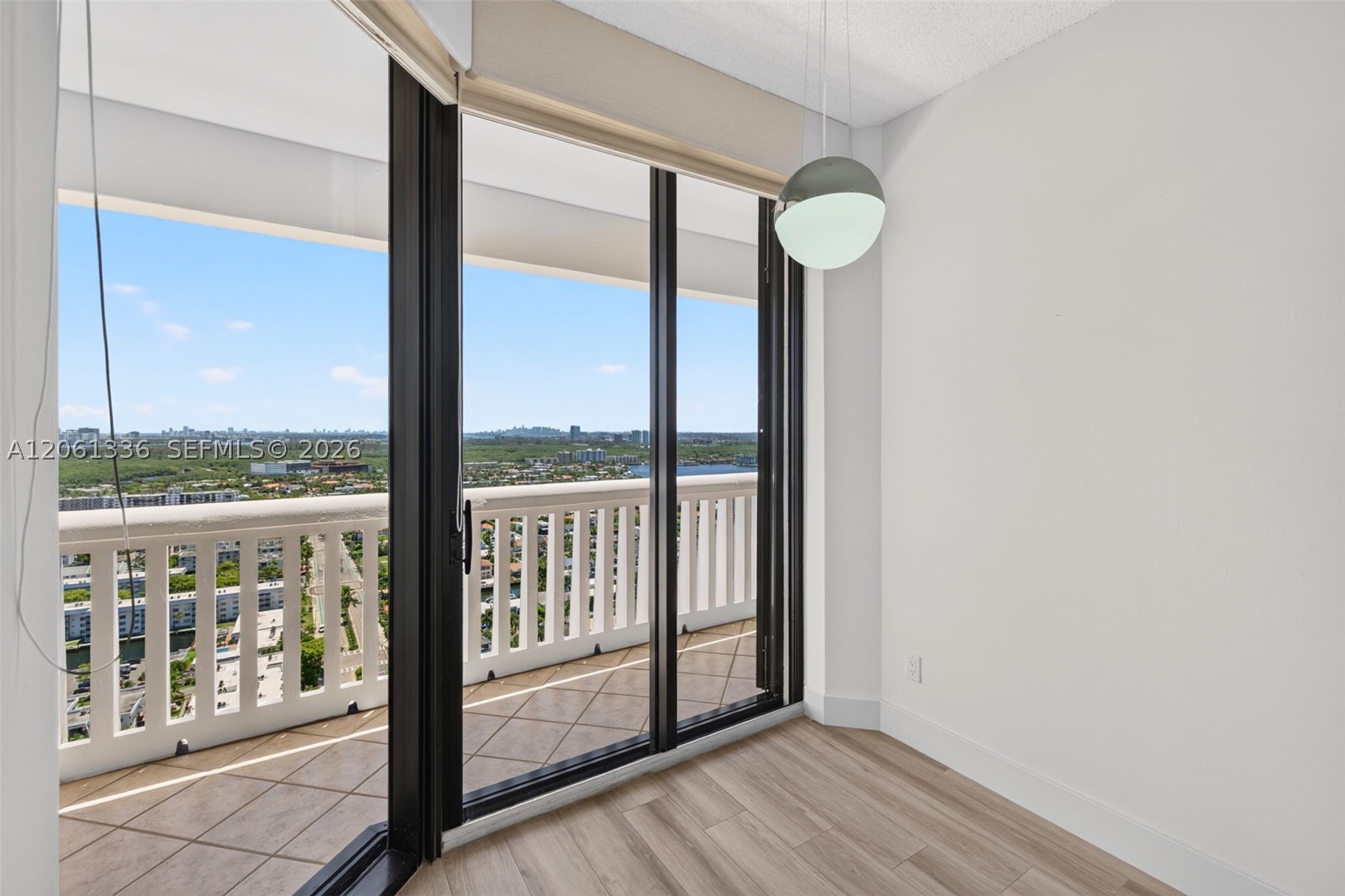 2000 Island Blvd #3008, Aventura FL 33160