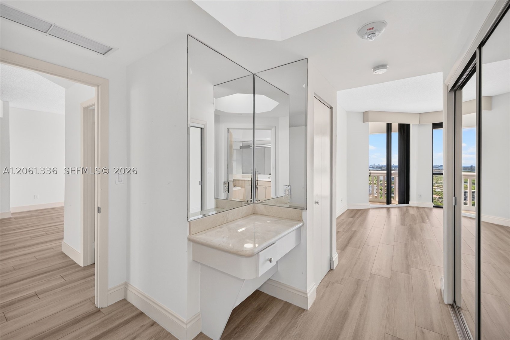 2000 Island Blvd #3008, Aventura FL 33160