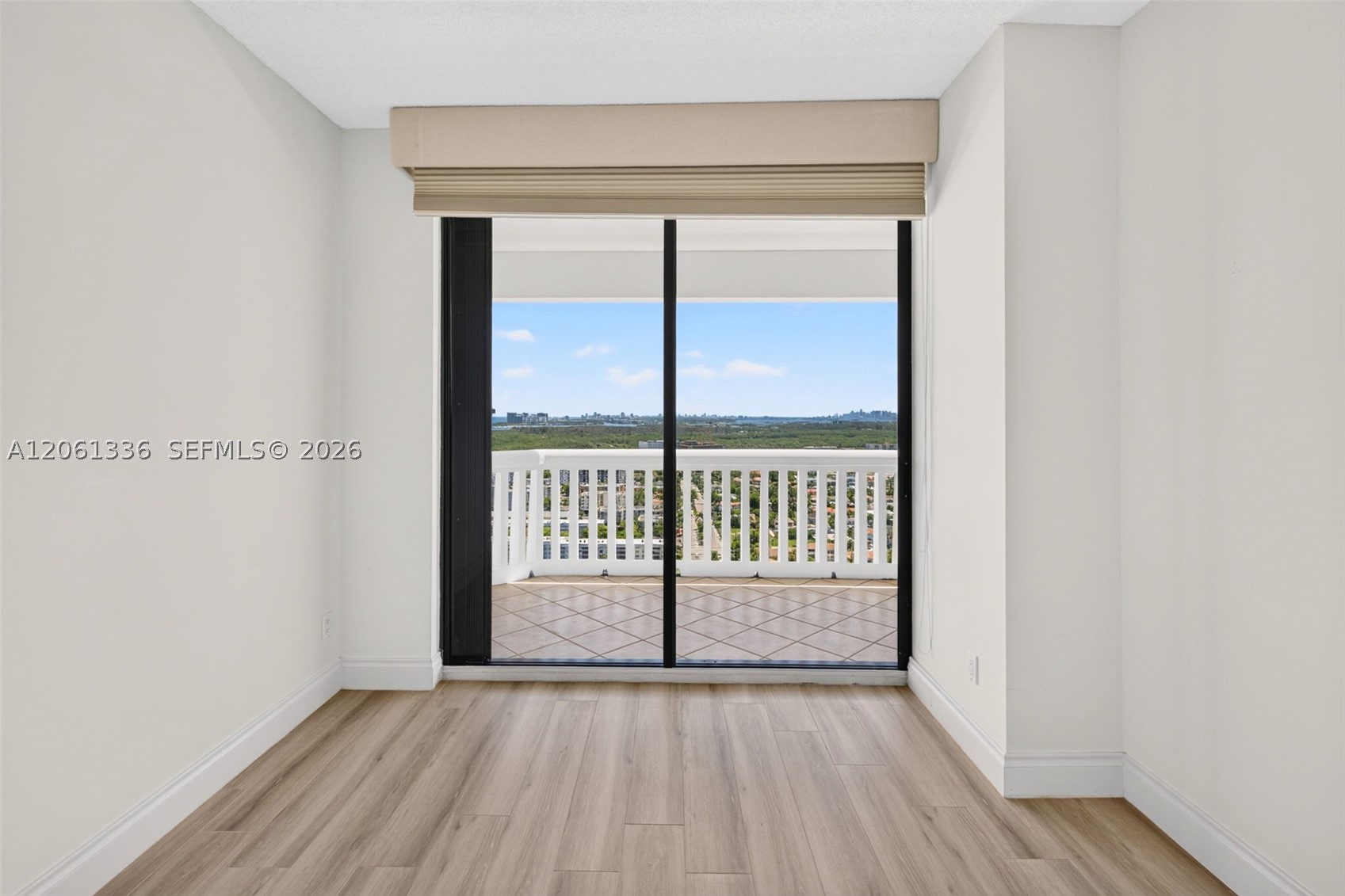 2000 Island Blvd #3008, Aventura FL 33160