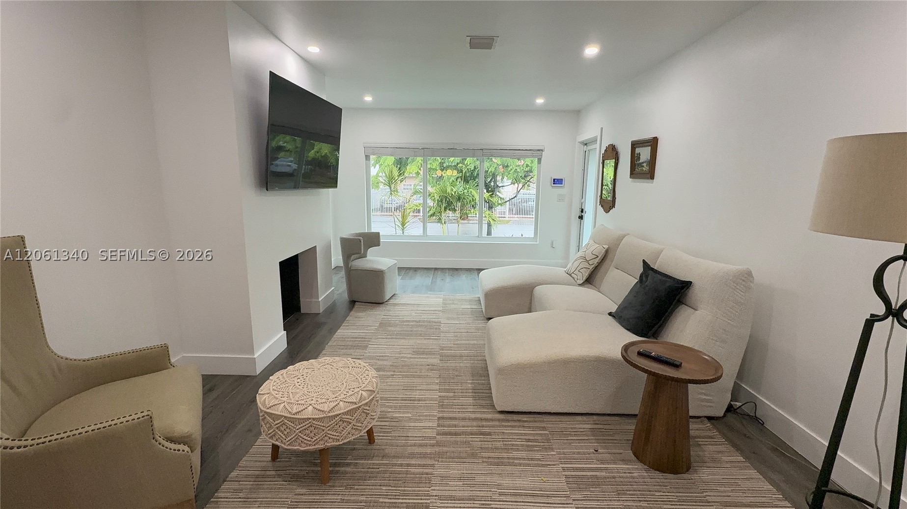 1950 SW 13th St, Miami FL 33145
