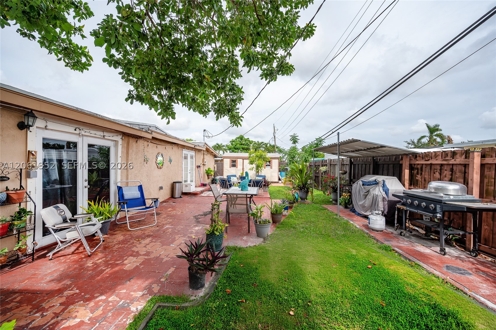 11451 SW 43rd St, Miami FL 33165