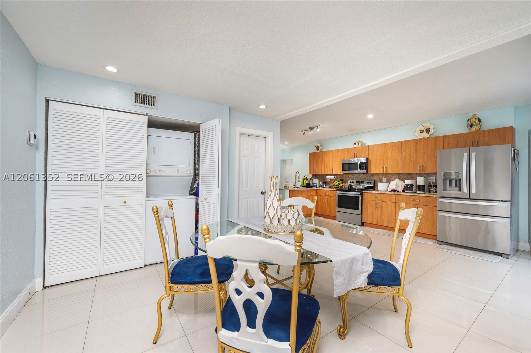 11451 SW 43rd St, Miami FL 33165