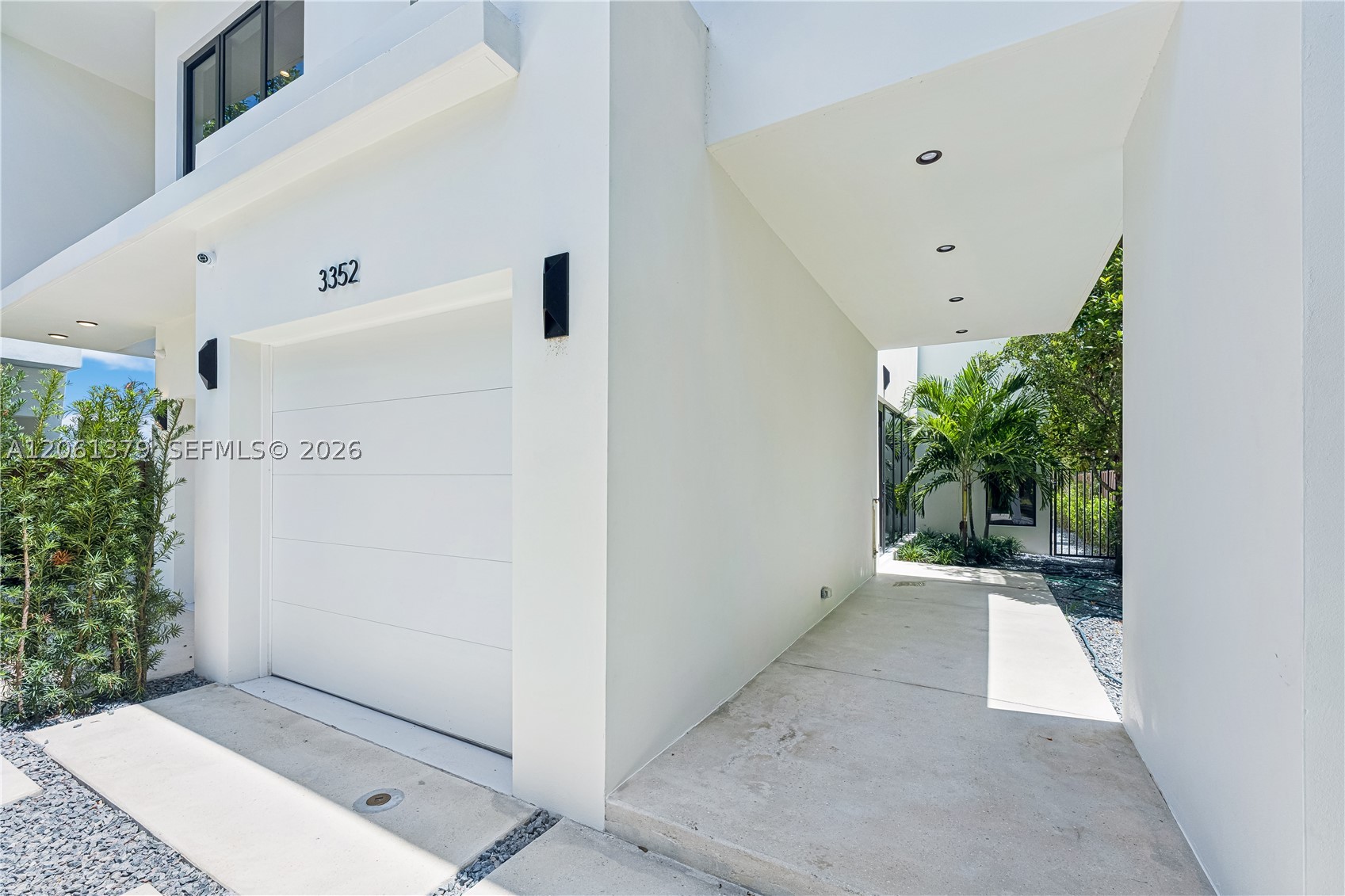 3352 SW 28th Ter, Miami FL 33133