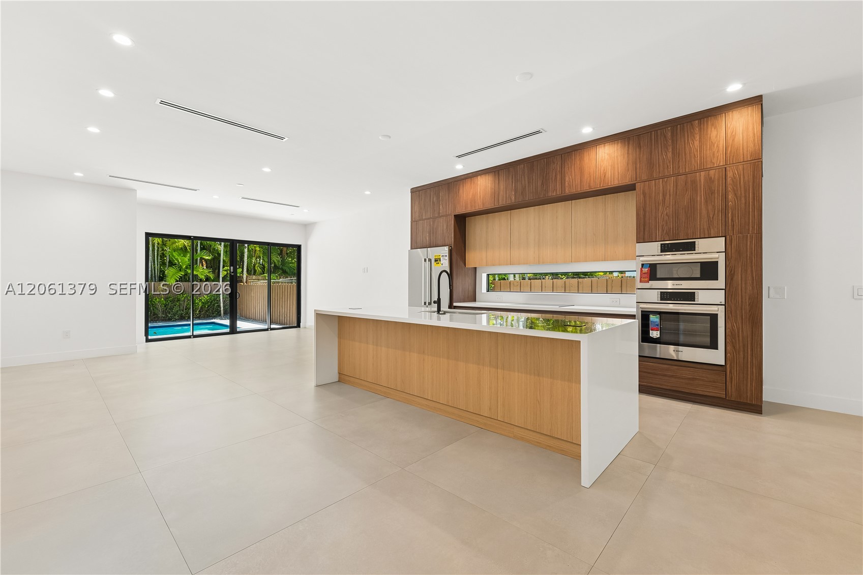 3352 SW 28th Ter, Miami FL 33133