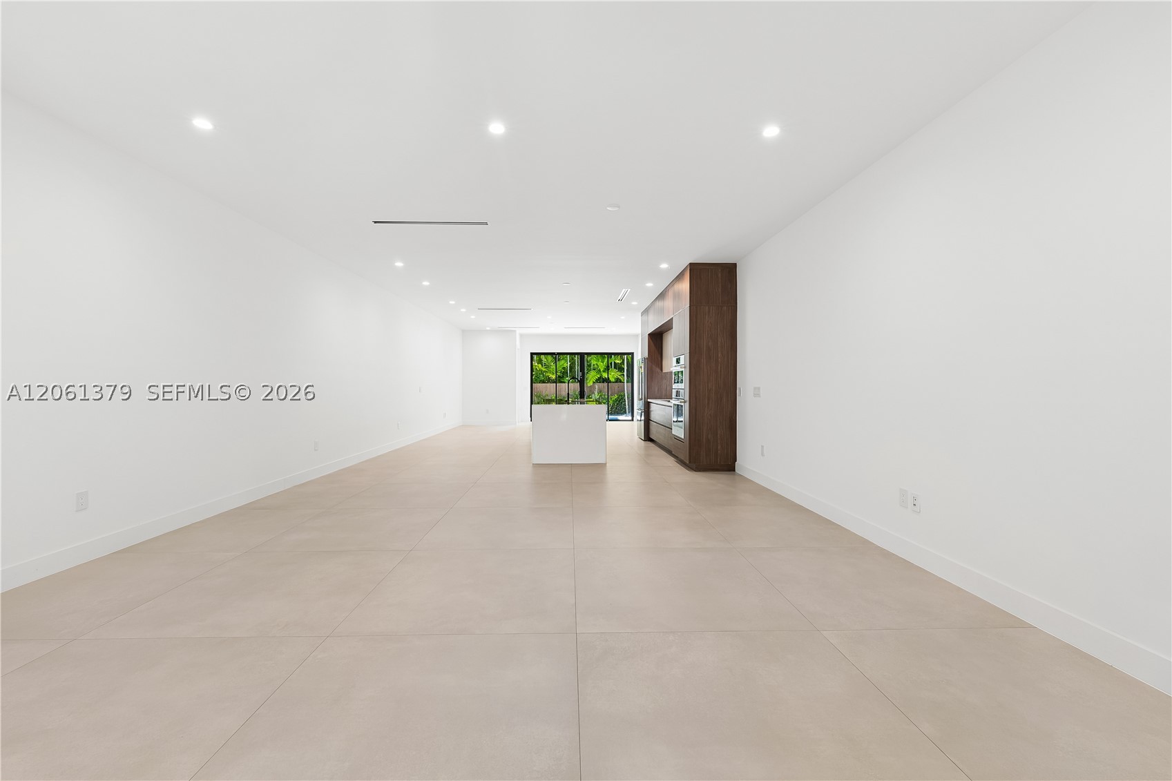 3352 SW 28th Ter, Miami FL 33133