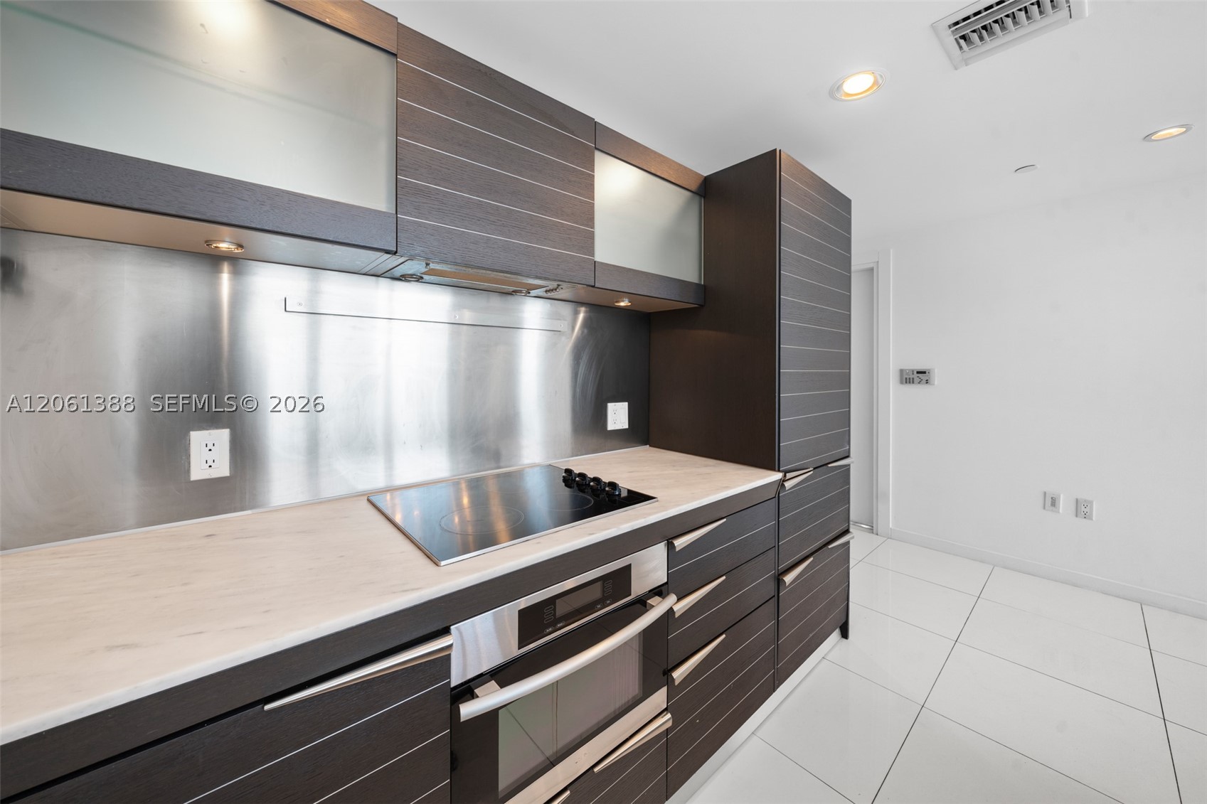 200 Biscayne Boulevard Way #4409, Miami FL 33131