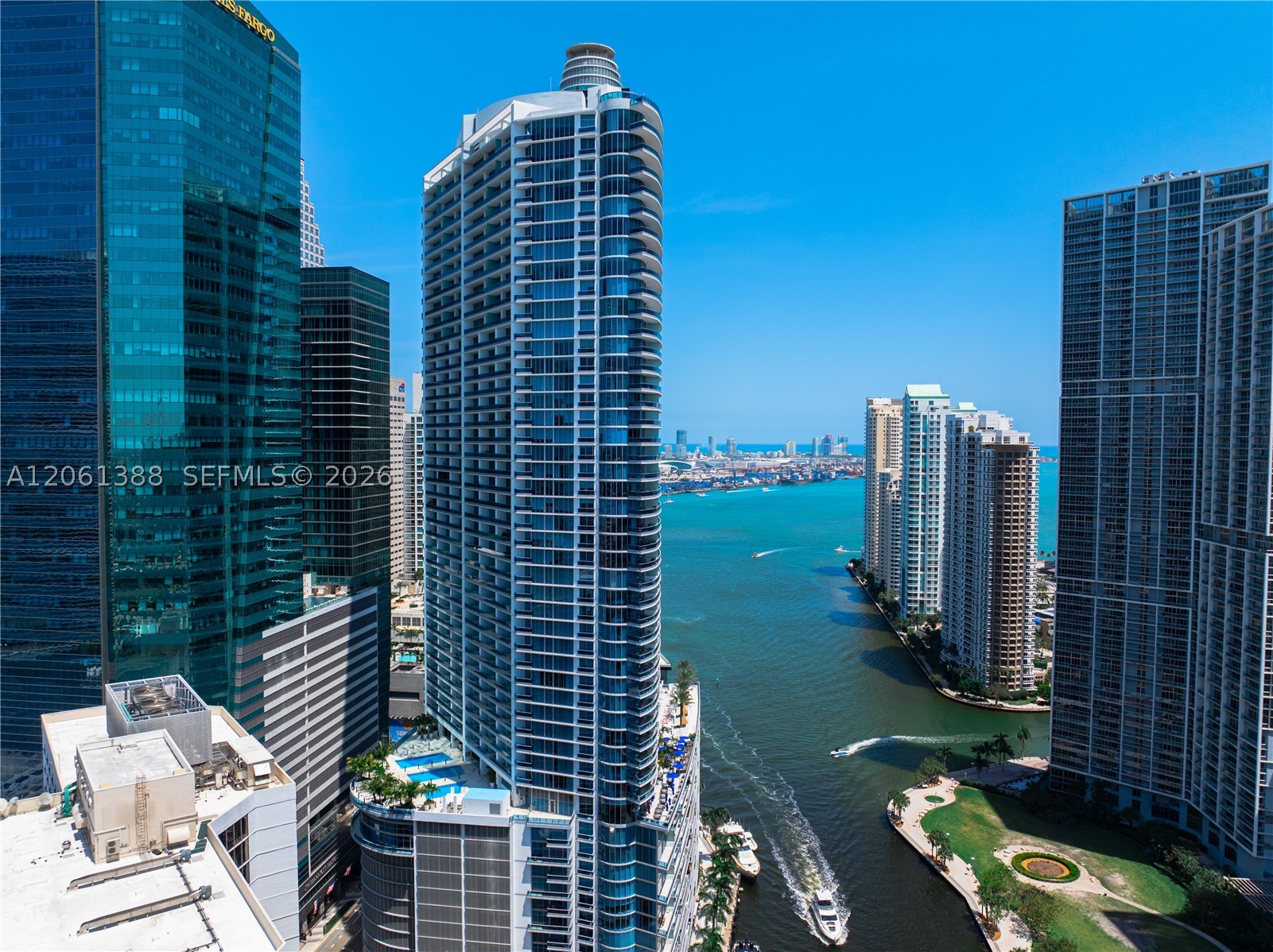 200 Biscayne Boulevard Way #4409, Miami FL 33131