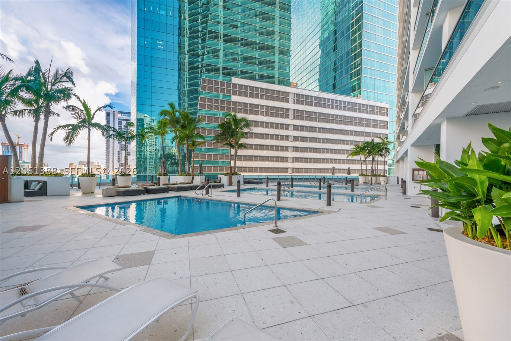 200 Biscayne Boulevard Way #4409, Miami FL 33131