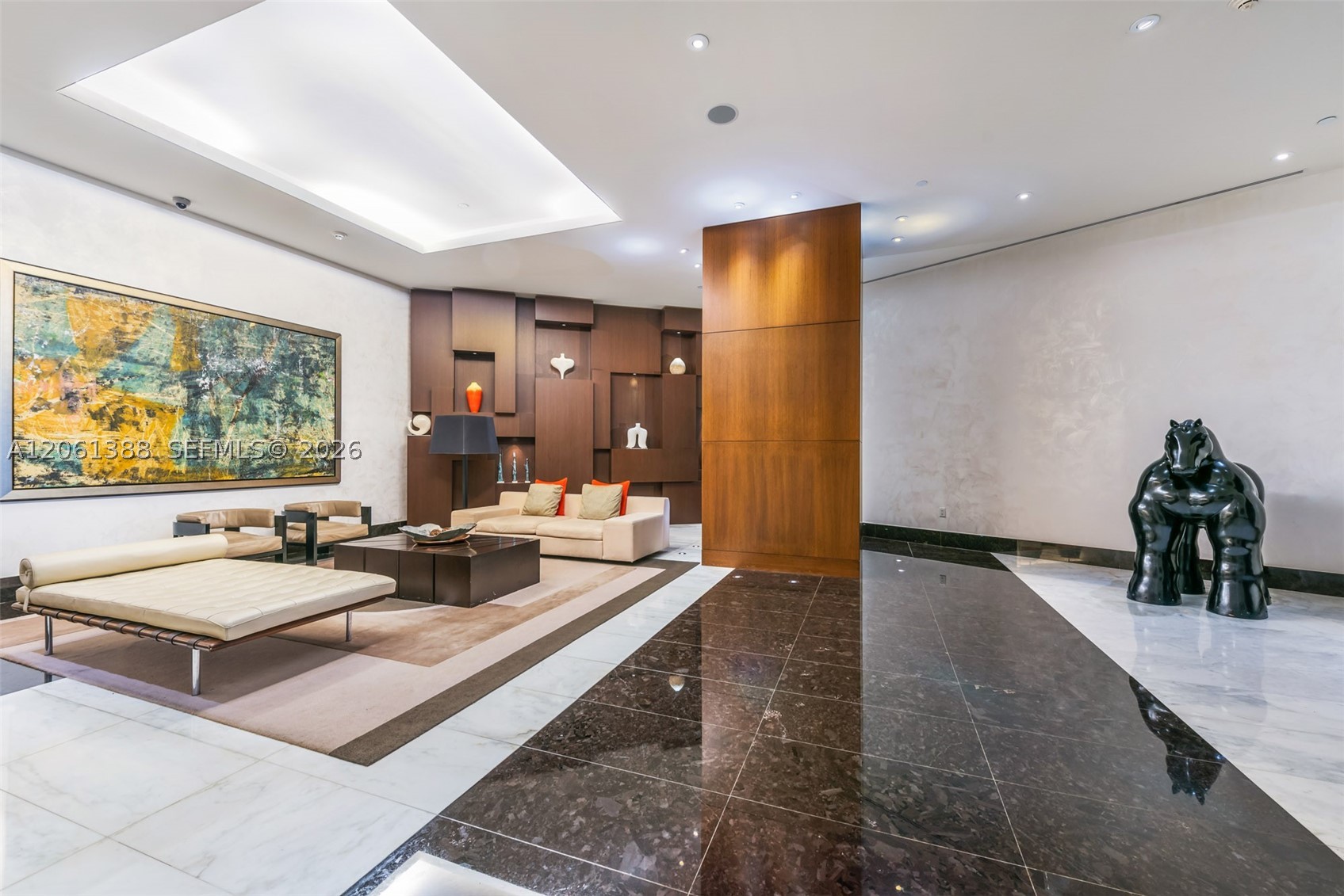 200 Biscayne Boulevard Way #4409, Miami FL 33131
