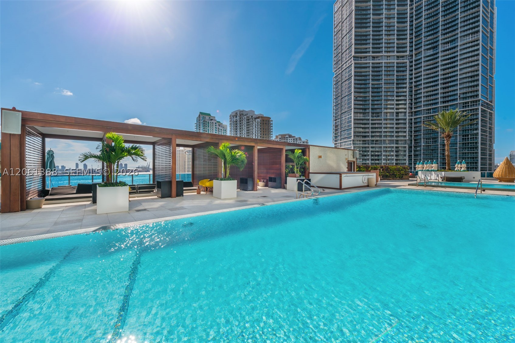 200 Biscayne Boulevard Way #4409, Miami FL 33131