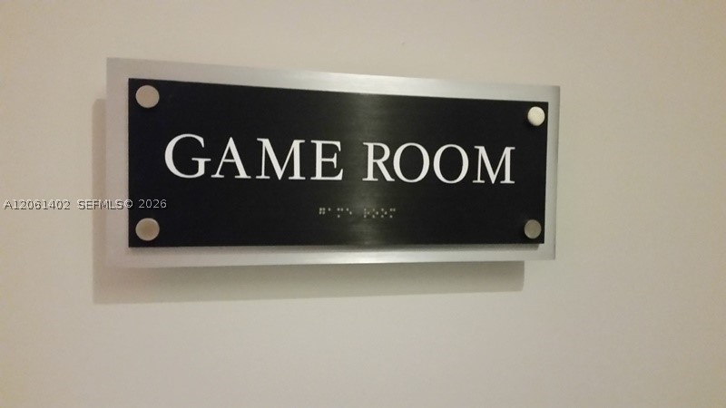 999 SW 1st Ave #2511, Miami FL 33130