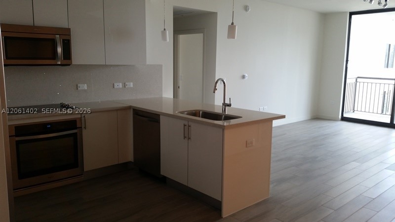 999 SW 1st Ave #2511, Miami FL 33130