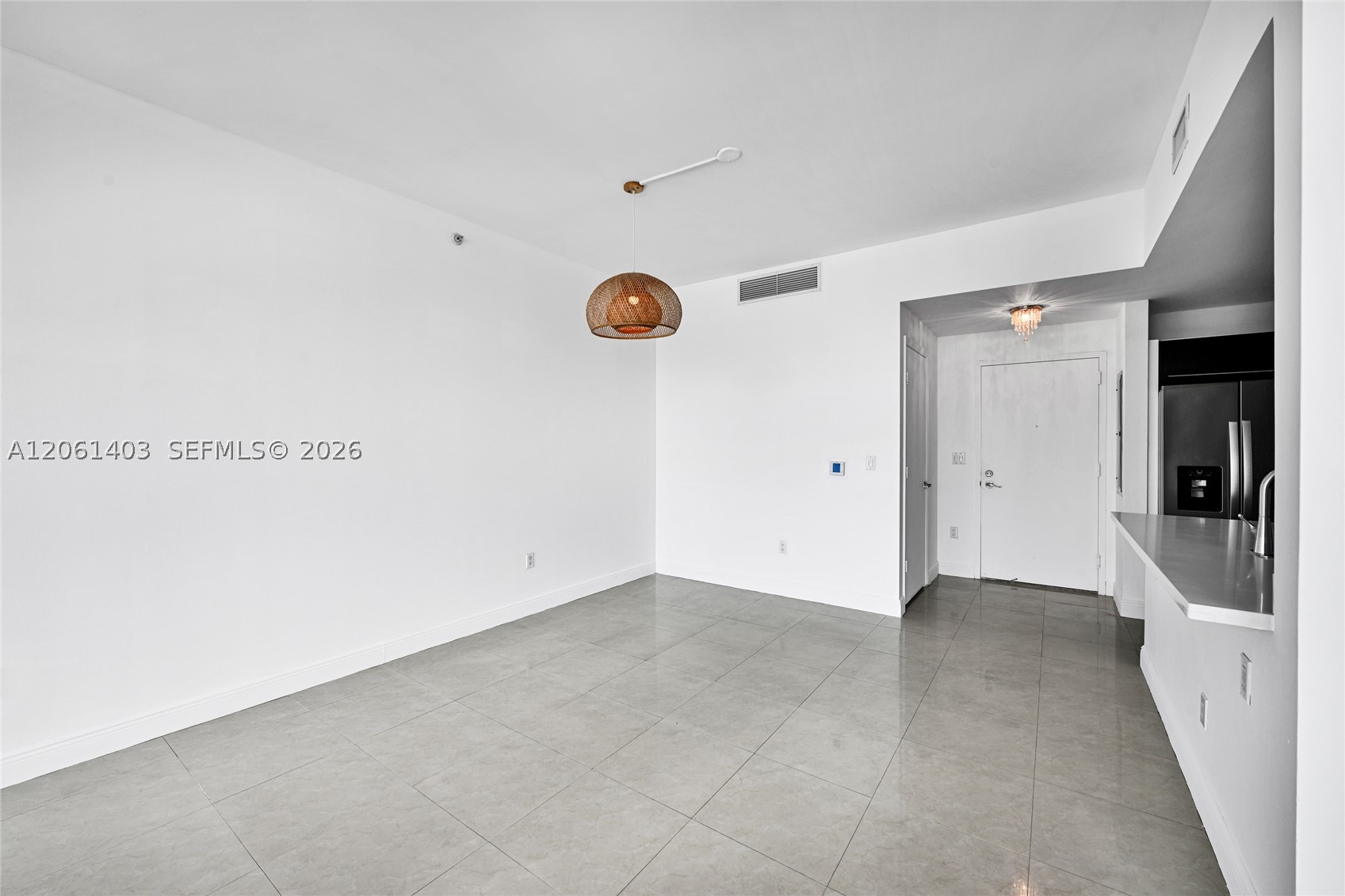 90 SW 3rd St #PH-17, Miami FL 33130