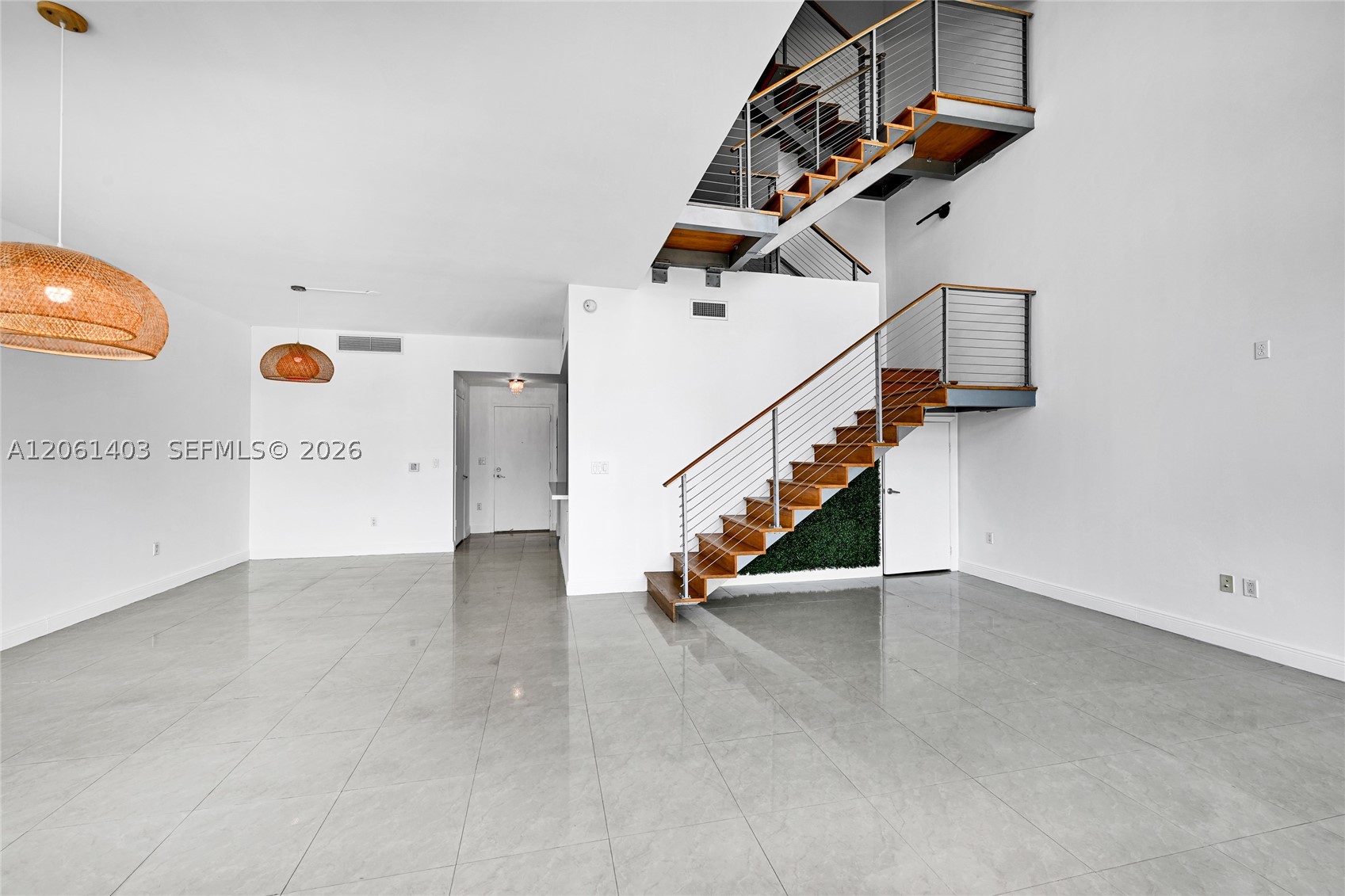 90 SW 3rd St #PH-17, Miami FL 33130