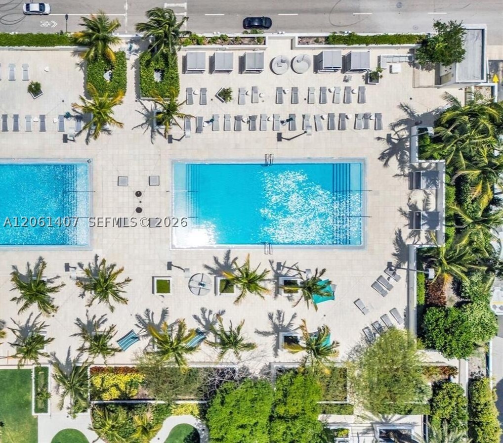 950 Brickell Bay Dr #2406, Miami FL 33131