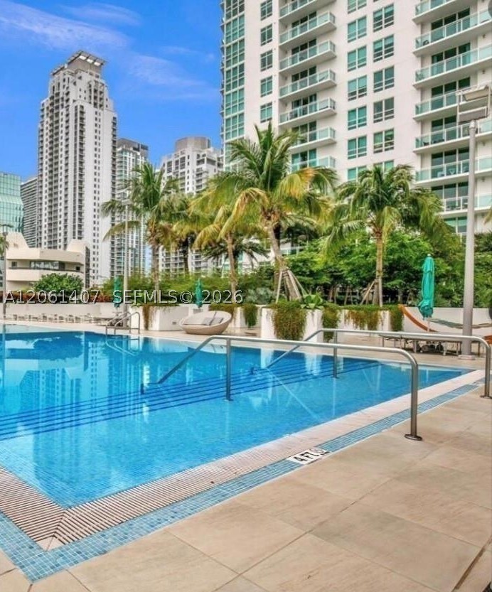 950 Brickell Bay Dr #2406, Miami FL 33131